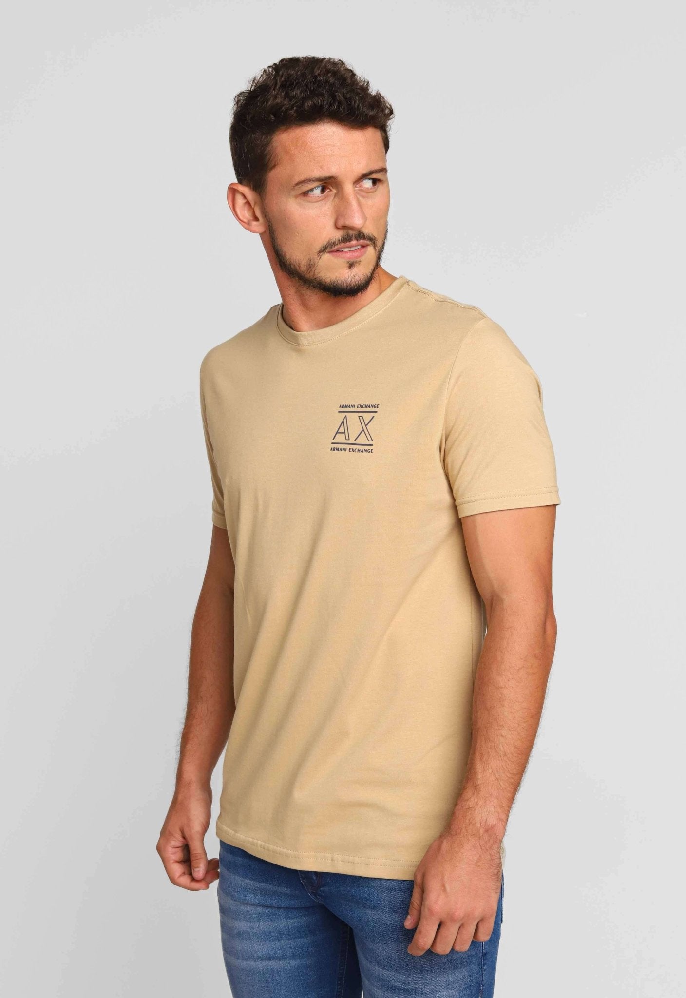 Camiseta Armani Exchange Slim Logo Chest - Henri Store