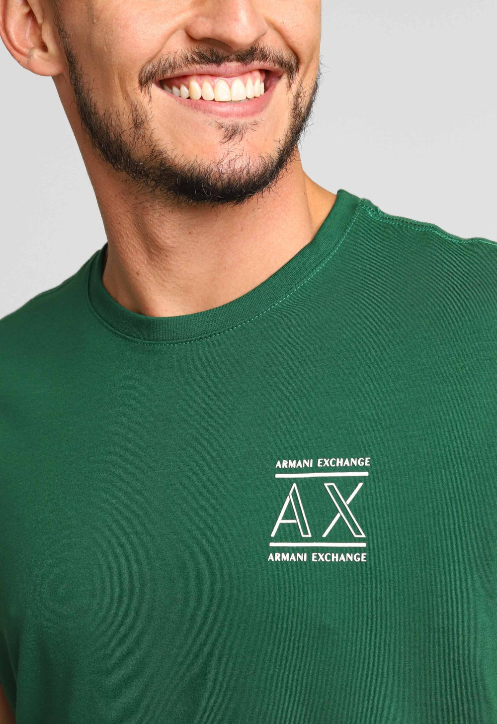 Camiseta Armani Exchange Slim Logo Chest - Henri Store
