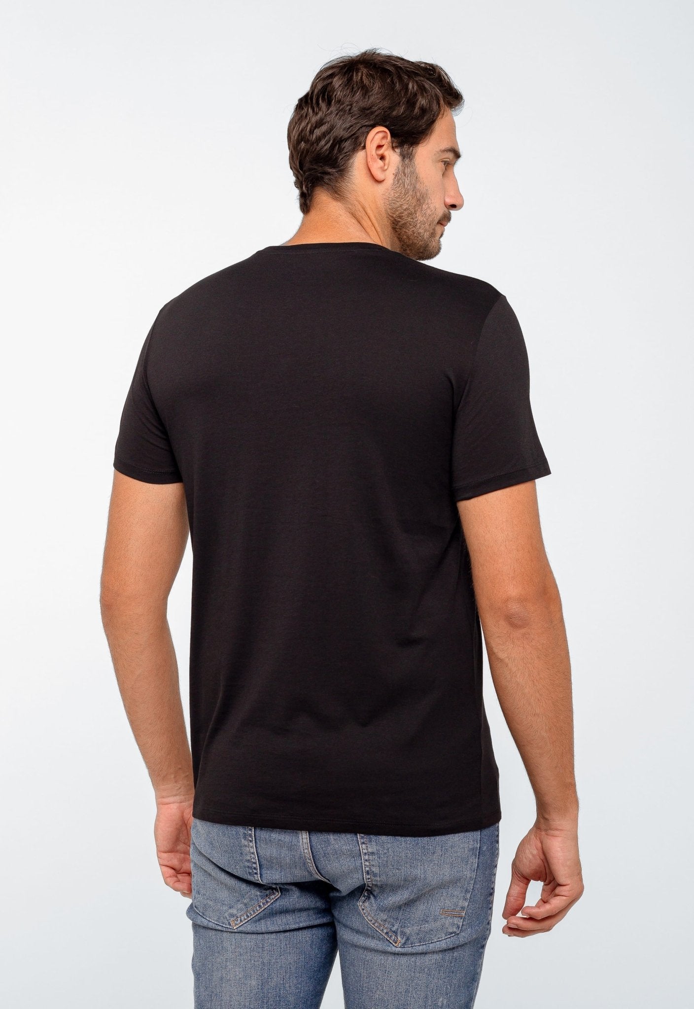 Camiseta Armani Exchange Slim Logo Global - Henri Store