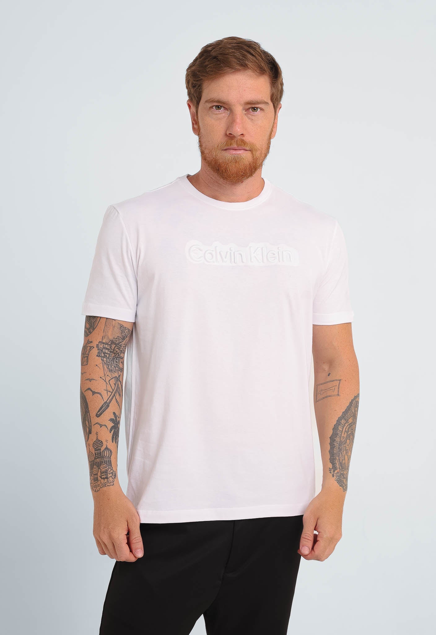 Camiseta Calvin Klein Alto Relevo Embossed - Henri Store