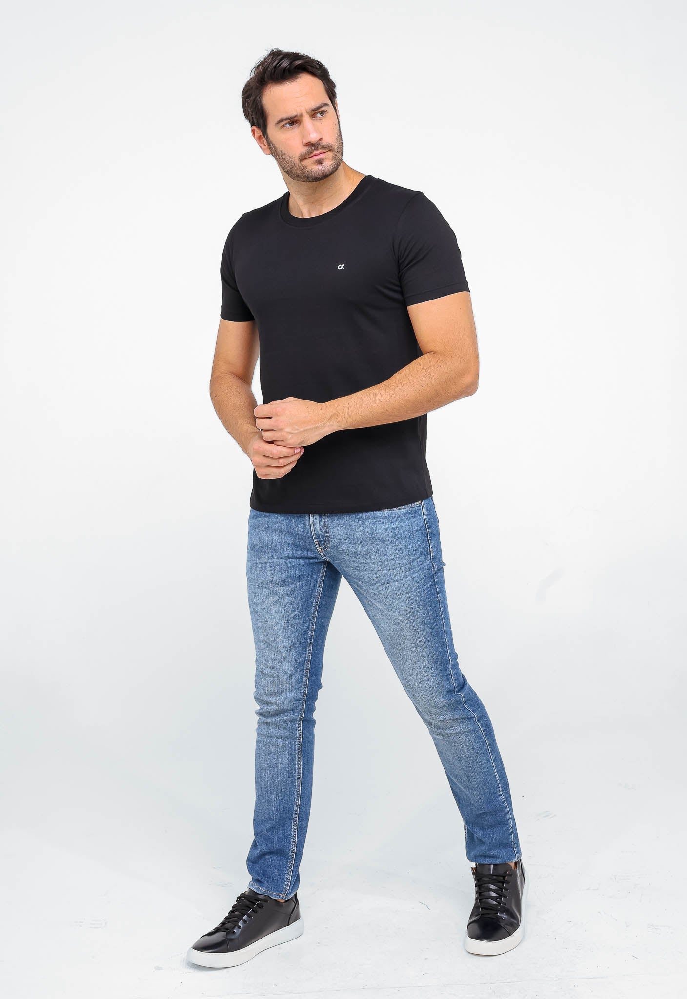 Camiseta Calvin Klein Básica Ck Peito - Henri Store