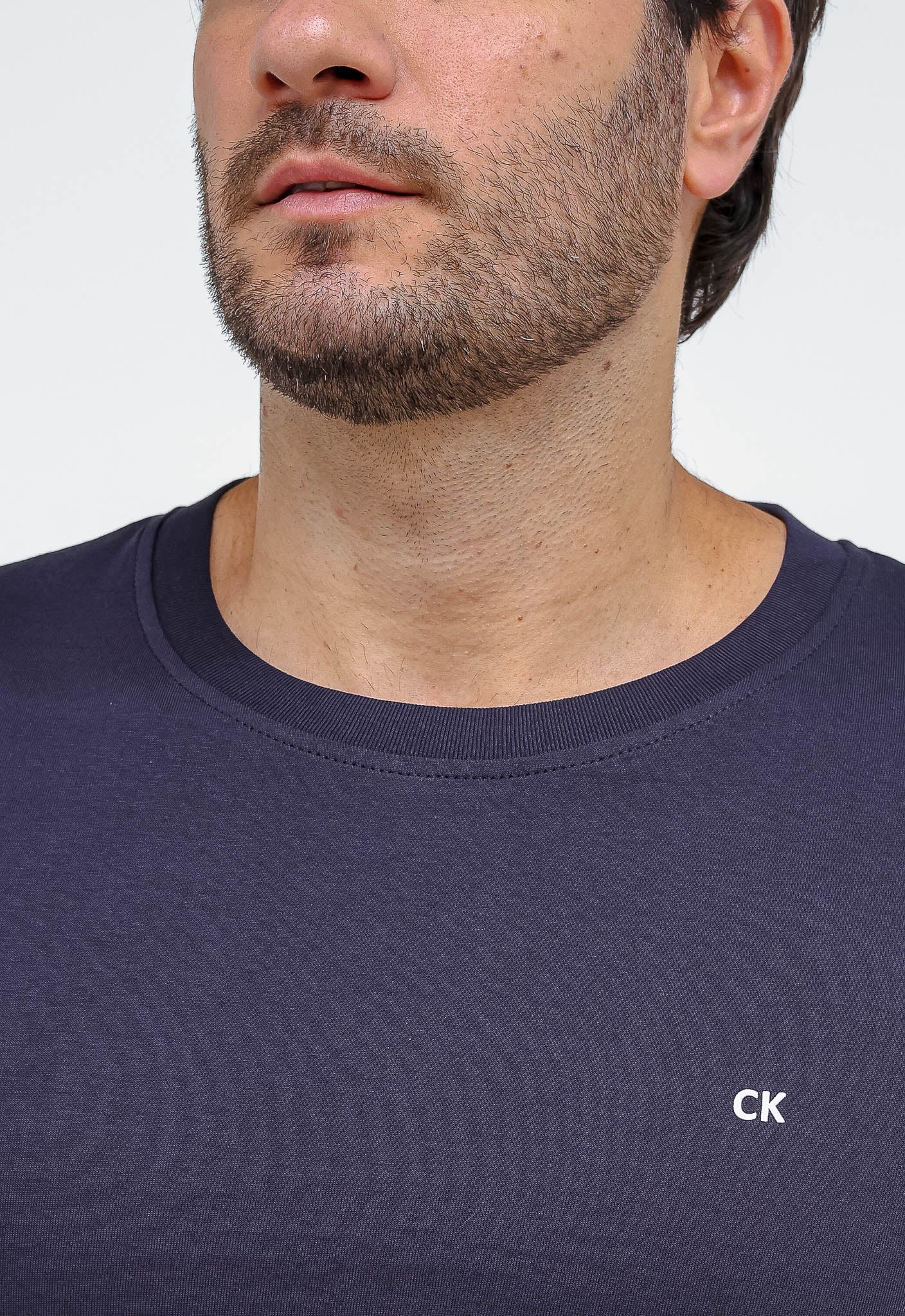 Camiseta Calvin Klein Básica Ck Peito - Henri Store