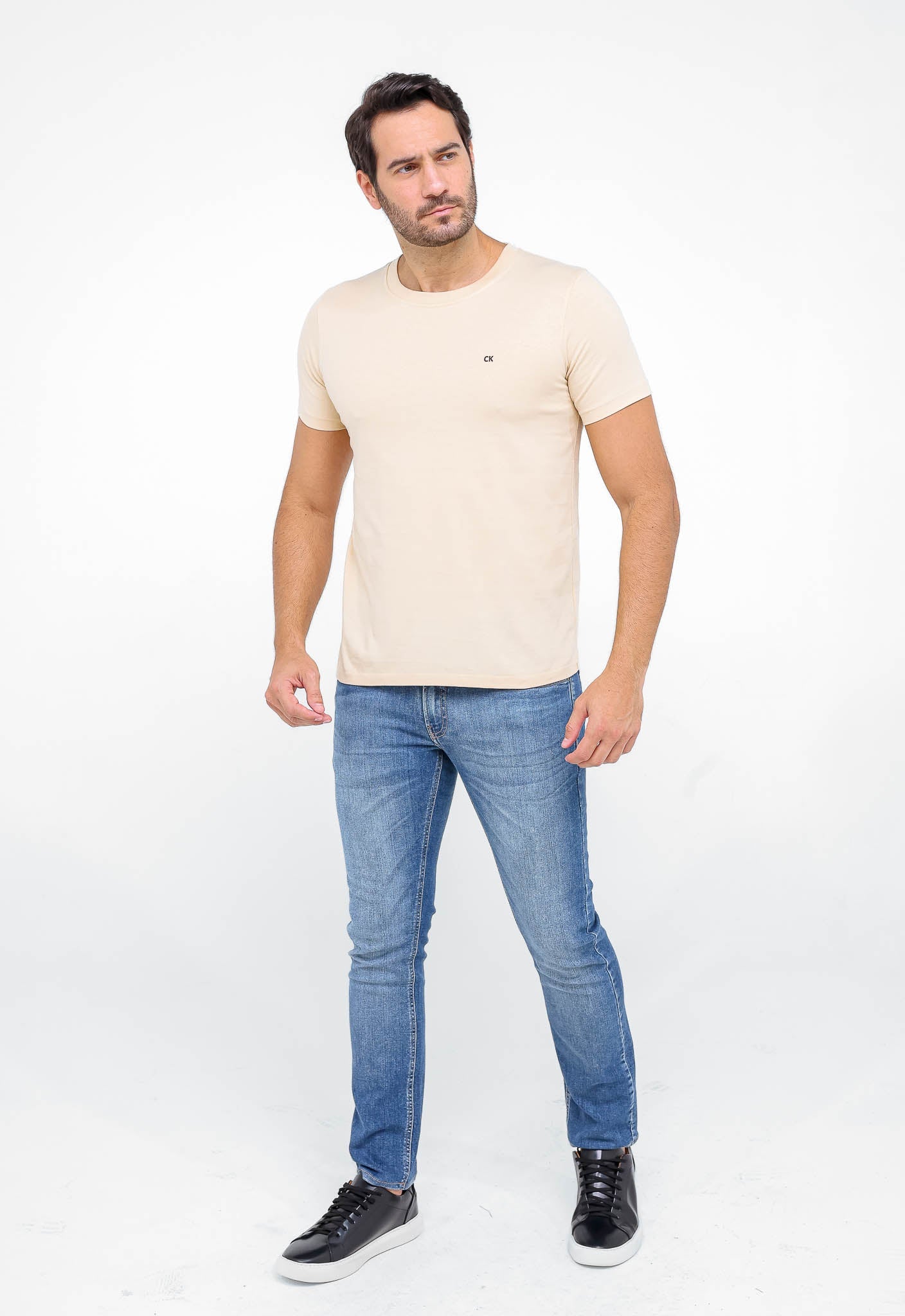 Camiseta Calvin Klein Básica Ck Peito - Henri Store