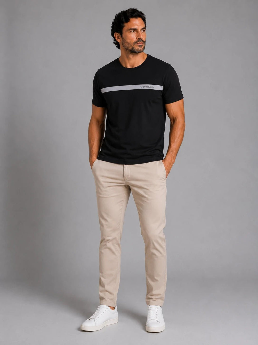 Camiseta Calvin Klein Básica Logo Faixa - LIVE - Henri Store