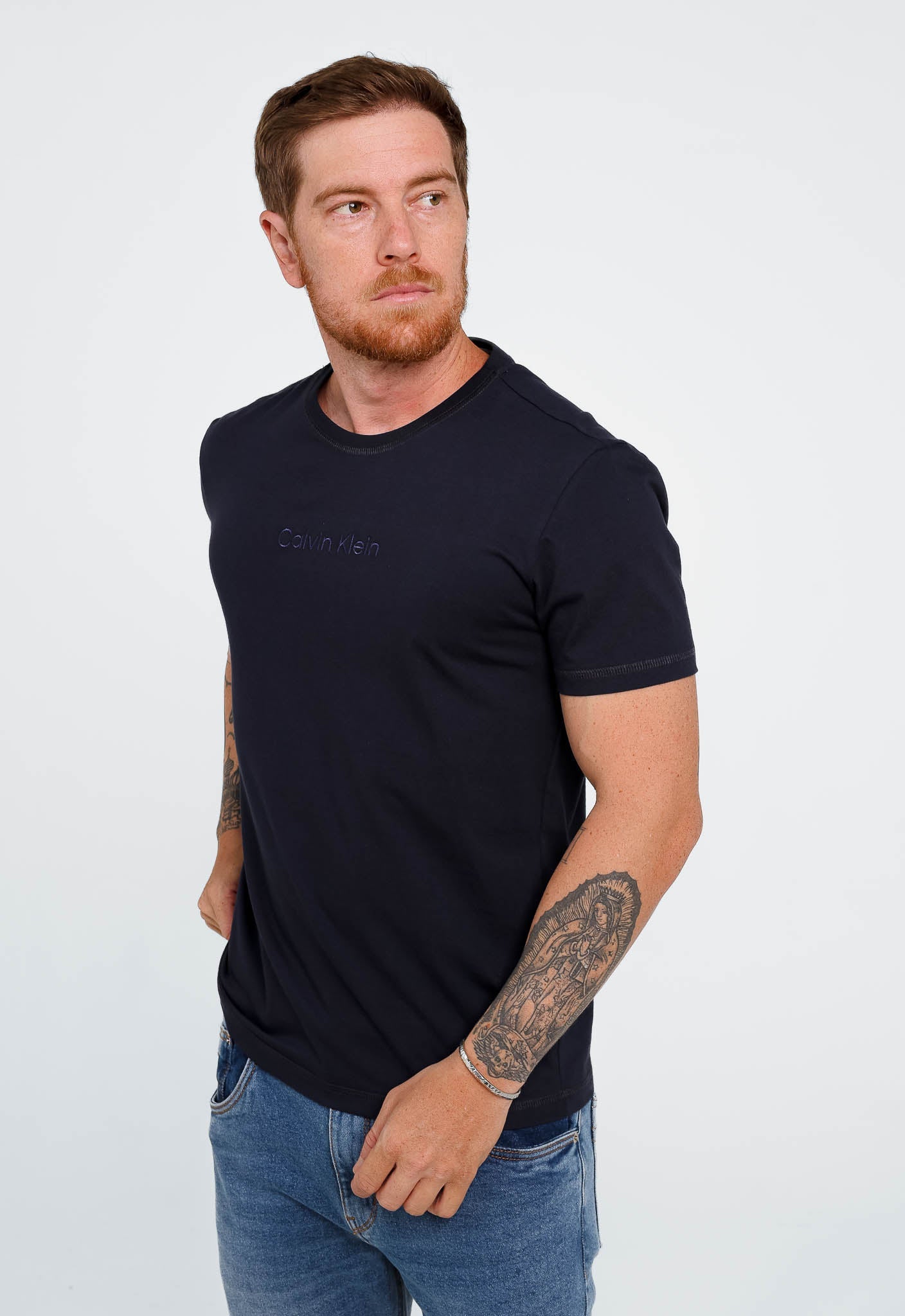 Camiseta Calvin Klein Careca Meia Malha Logo Bordado - Henri Store