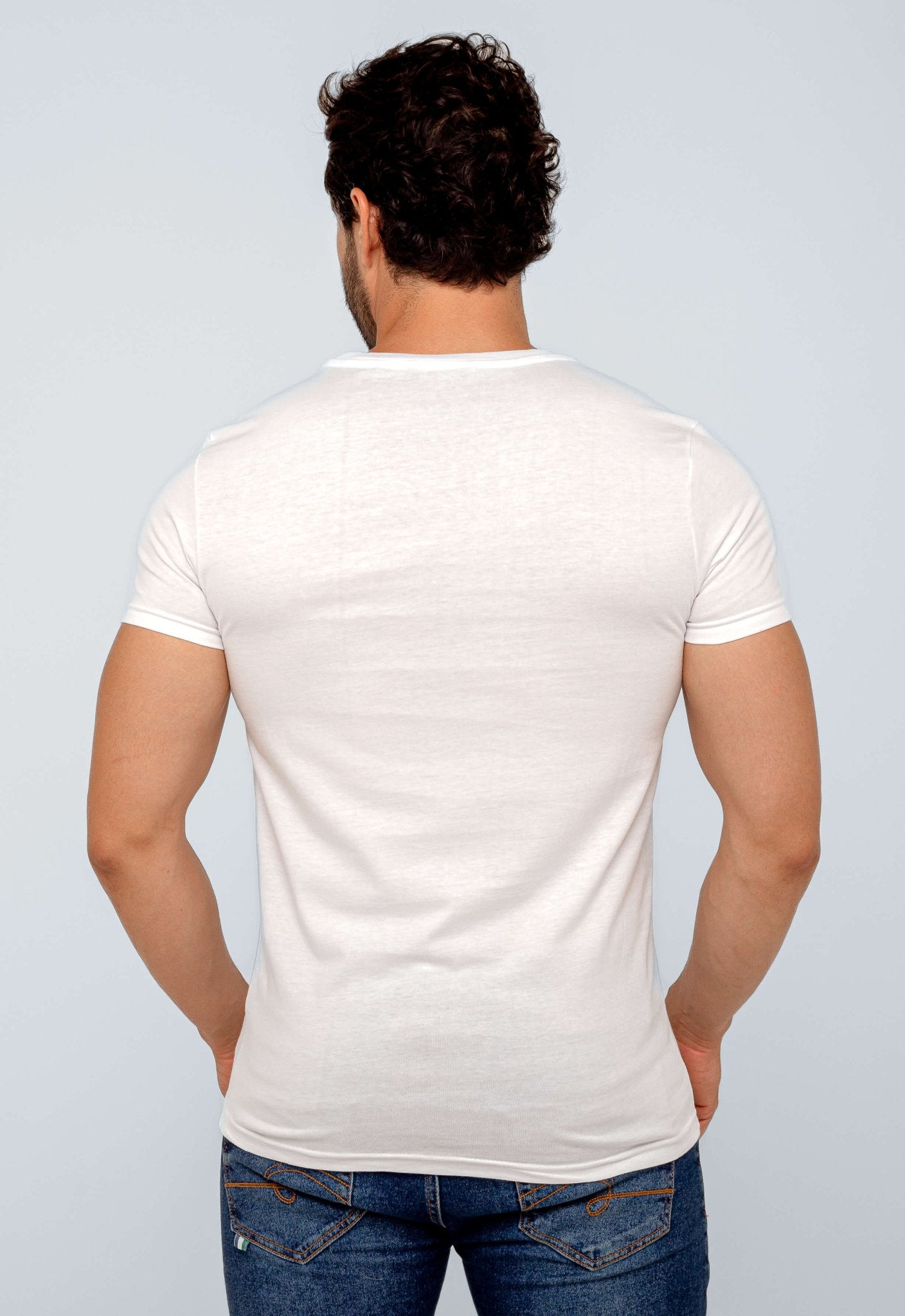 Camiseta Calvin Klein Embossed Central - Henri Store