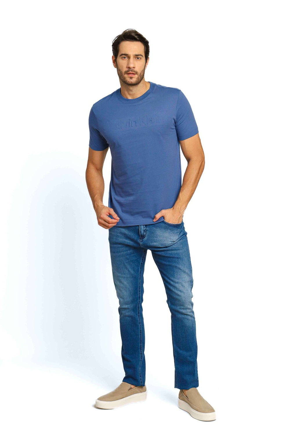 Camiseta Calvin Klein Embossing Azul - Henri Store