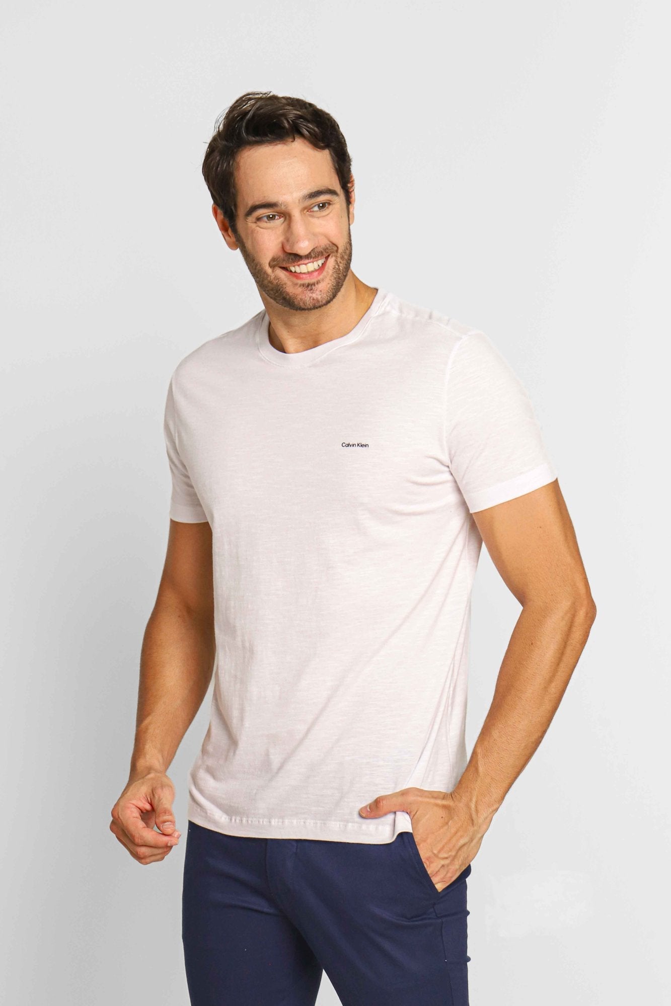 Camiseta Calvin Klein Flamê Branco - Henri Store