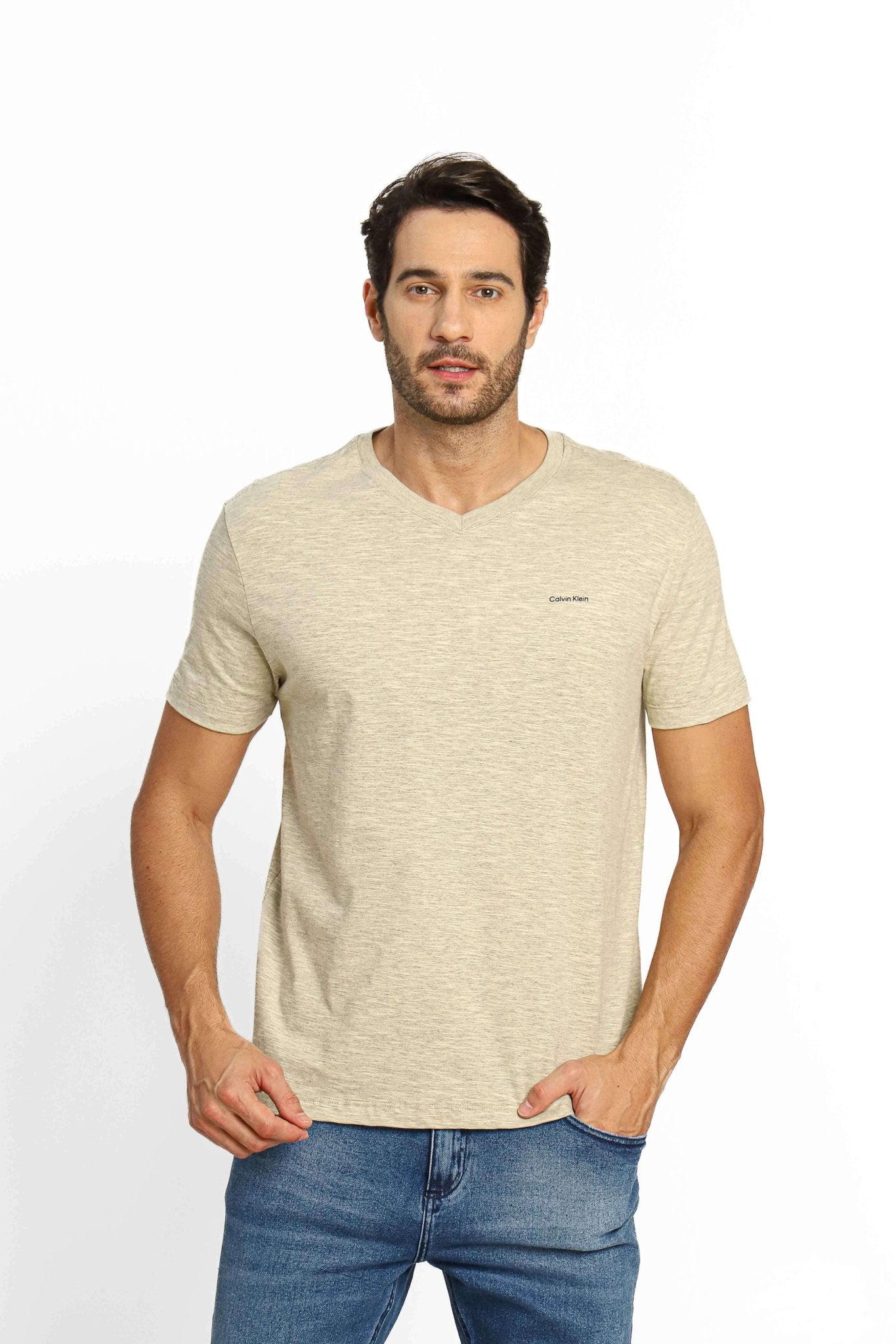 Camiseta Calvin Klein Flame Gola V - Henri Store