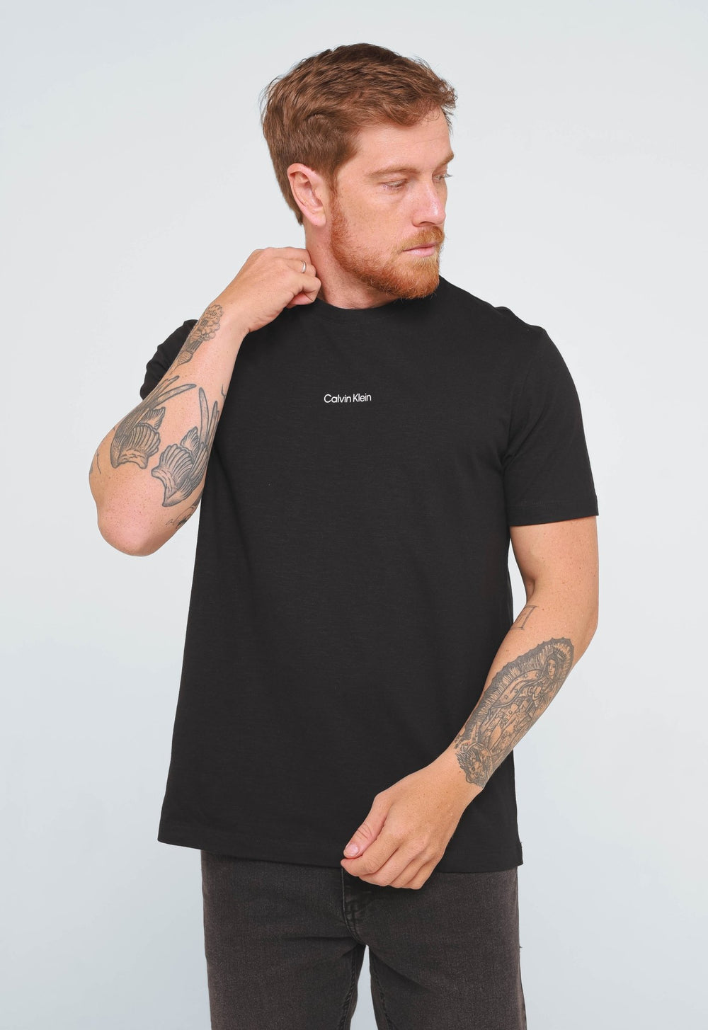 Camiseta Calvin Klein Flamê Logo Central - Henri Store