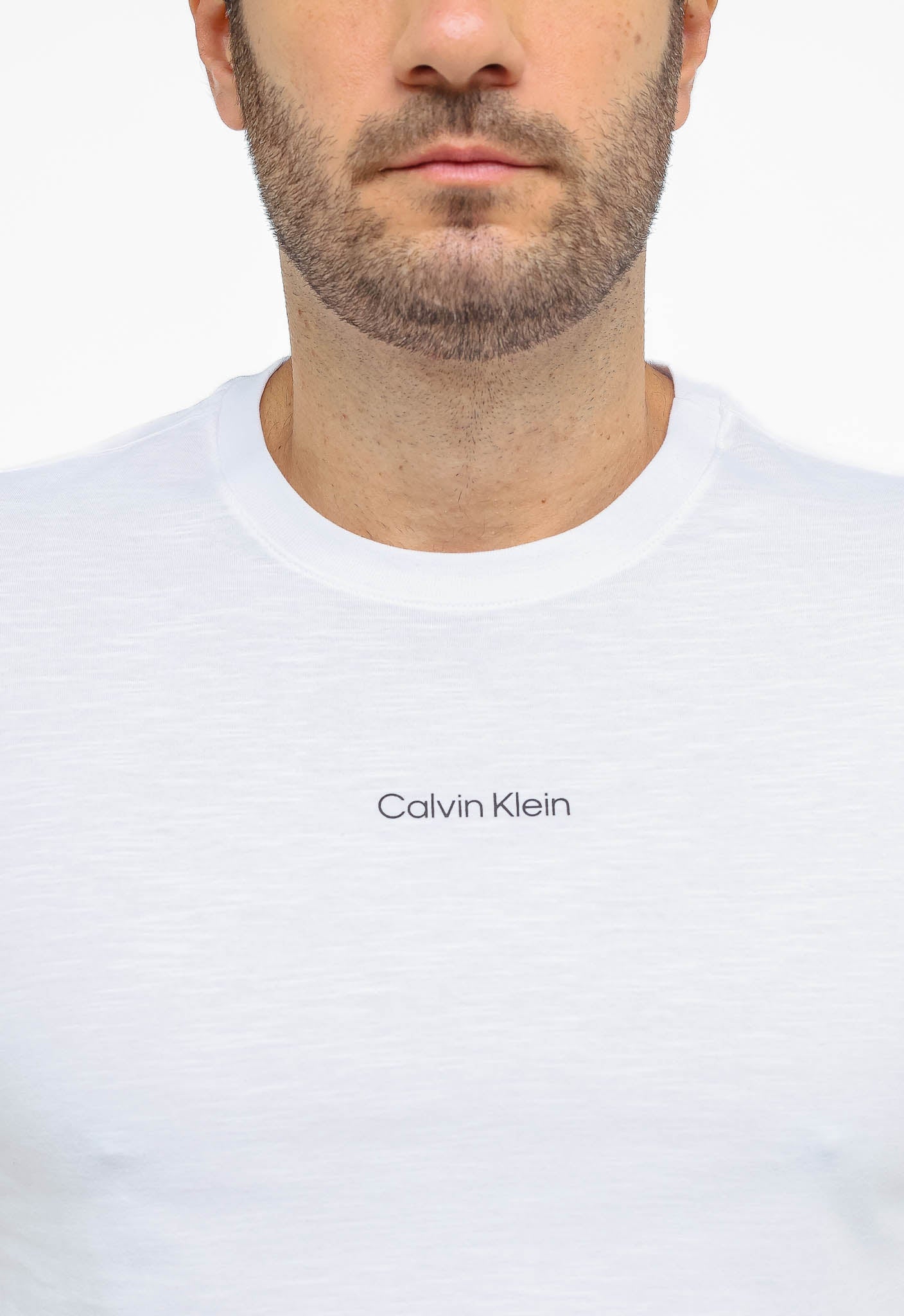 Camiseta Calvin Klein Flamê Logo Central - Henri Store