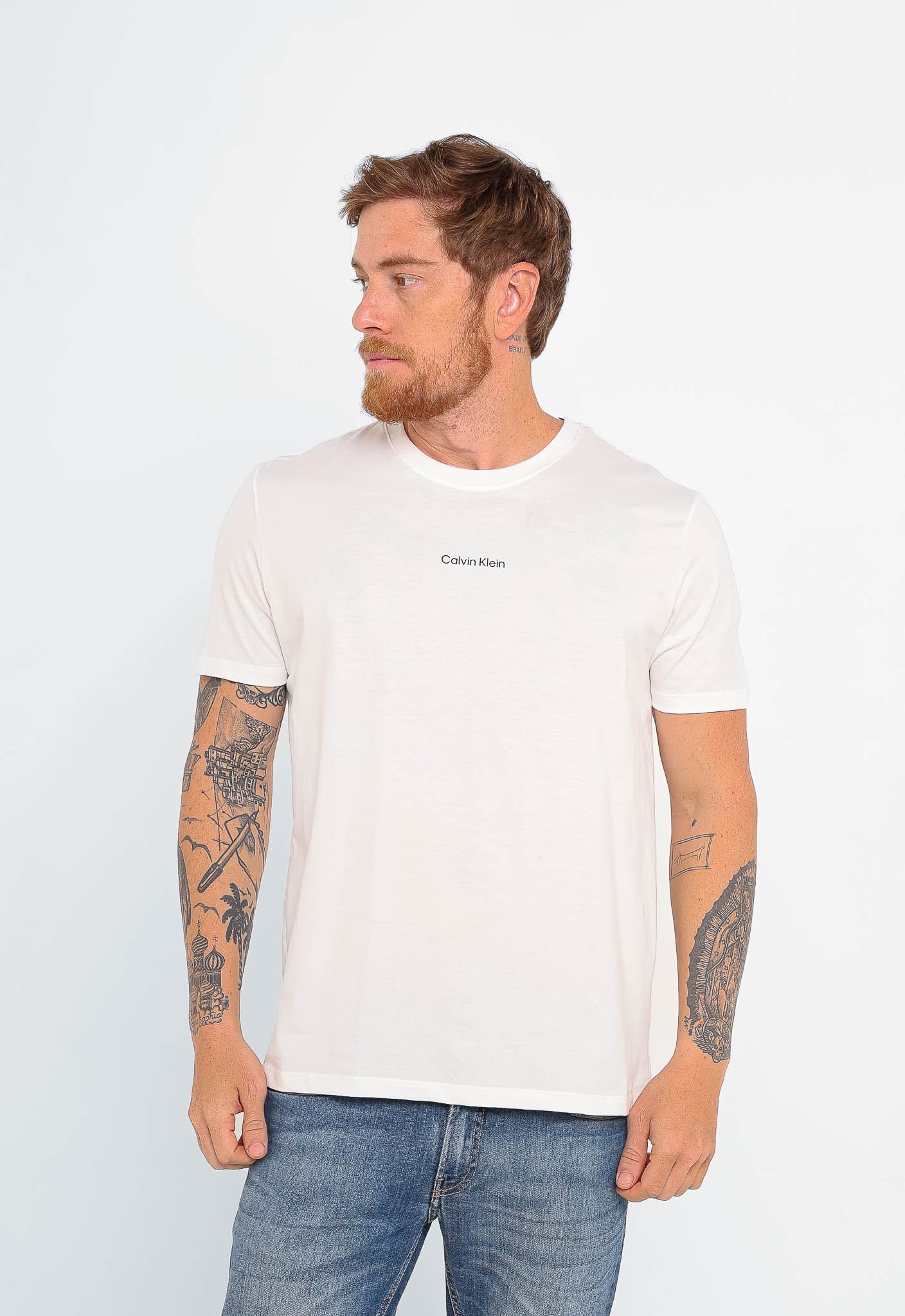 Camiseta Calvin Klein Flamê Logo Central - Henri Store