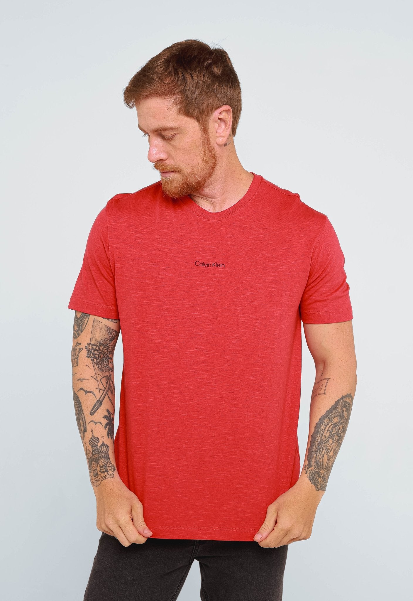Camiseta Calvin Klein Flamê Logo Central - Henri Store