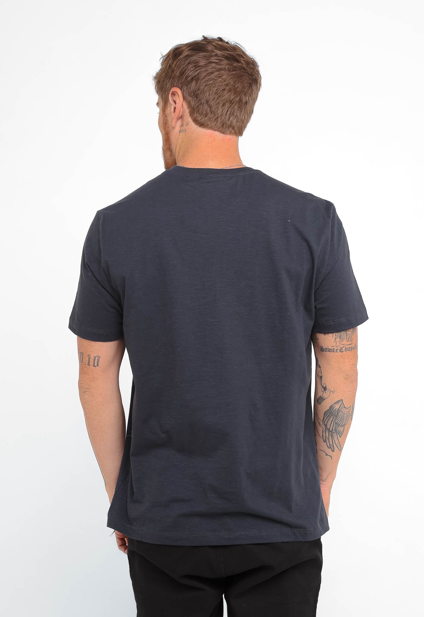 Camiseta Calvin Klein Flamê Logo Peito - LIVE - Henri Store