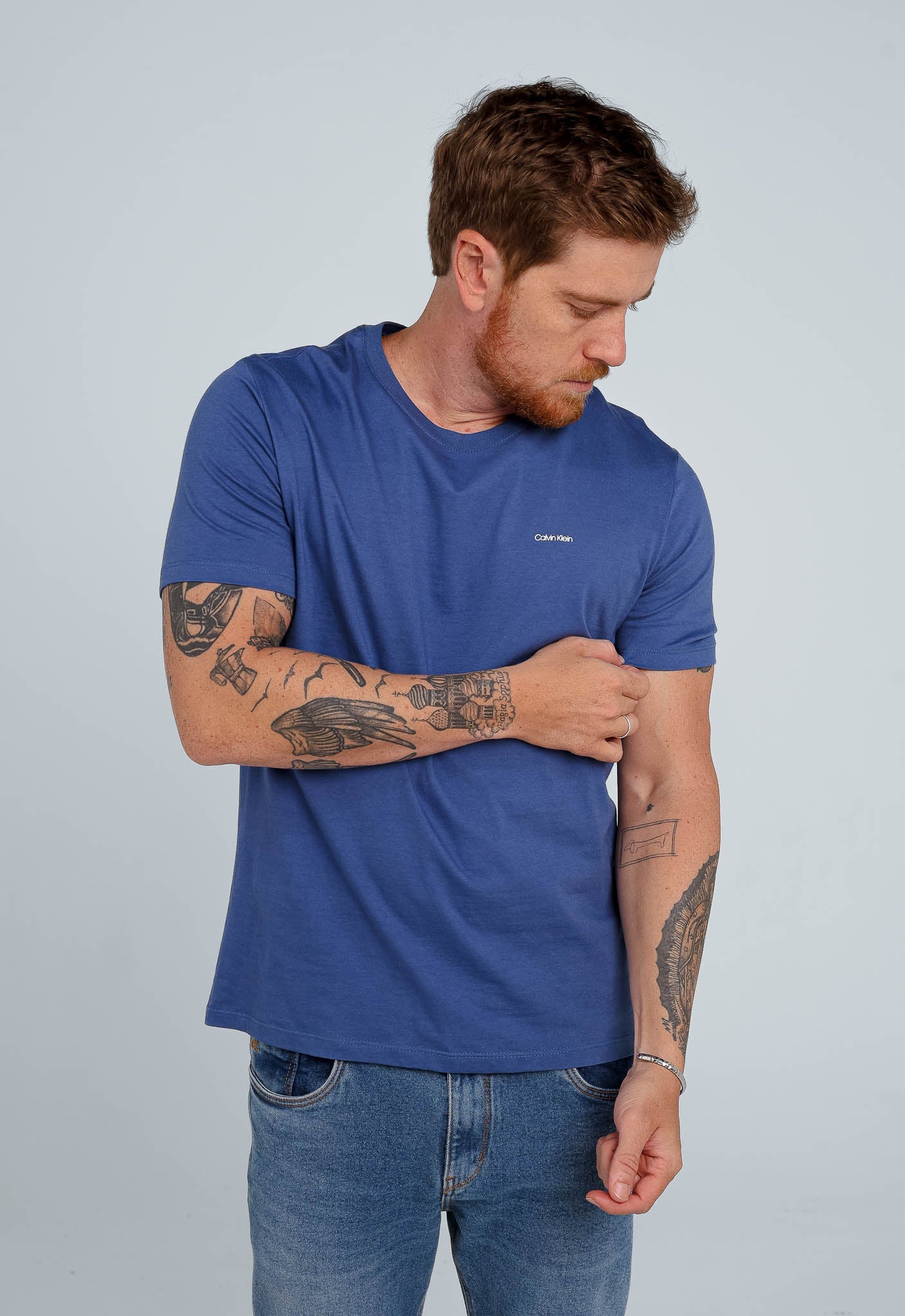 Camiseta Calvin Klein Flamê Logo Peito - LIVE - Henri Store