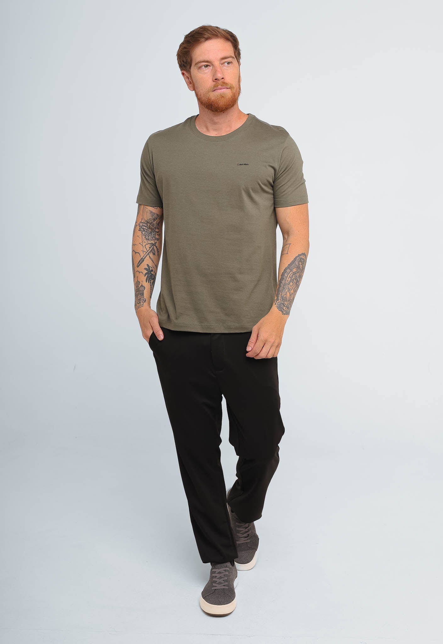 Camiseta Calvin Klein Flamê Logo Peito - LIVE - Henri Store