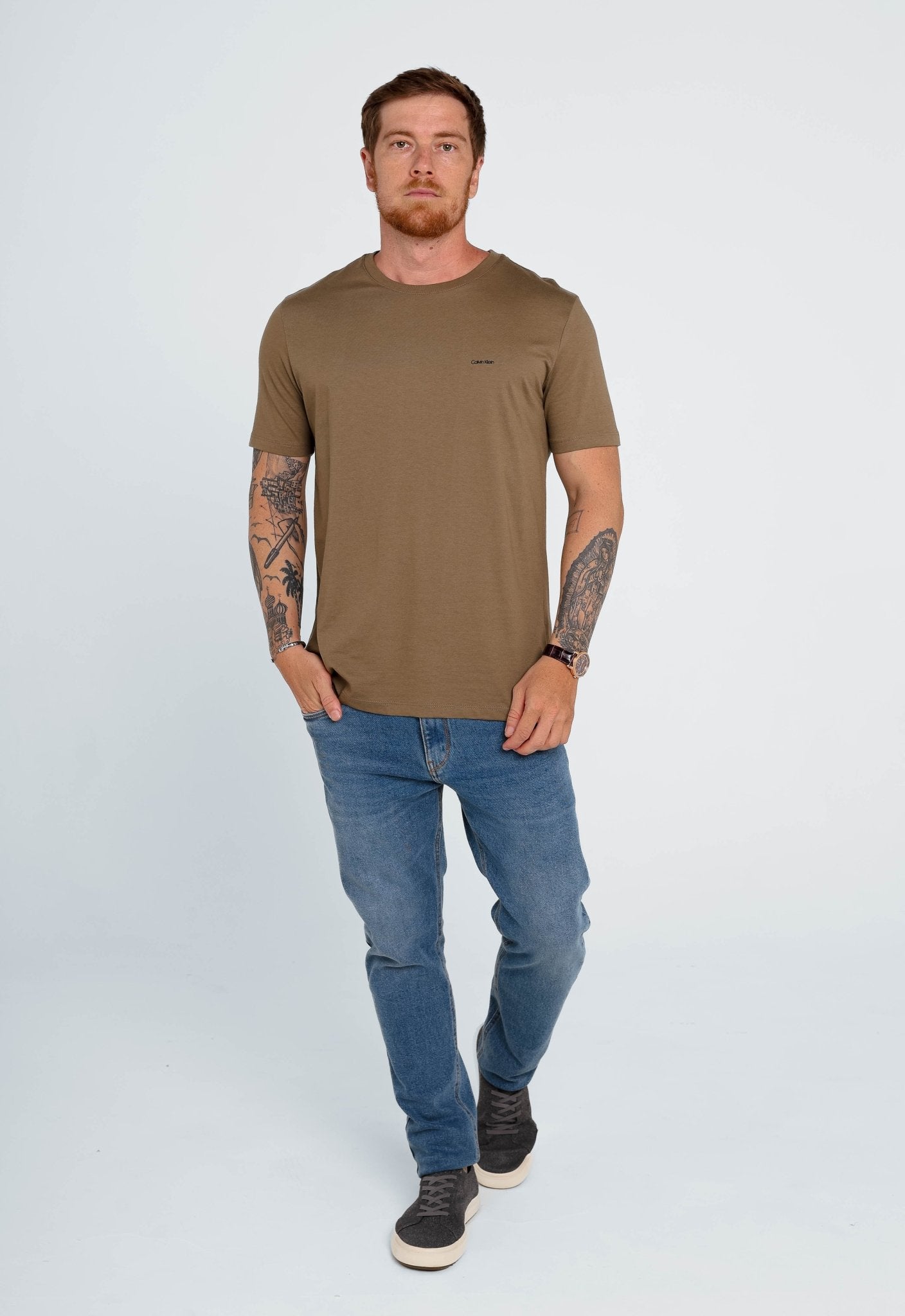 Camiseta Calvin Klein Flamê Logo Peito - LIVE - Henri Store