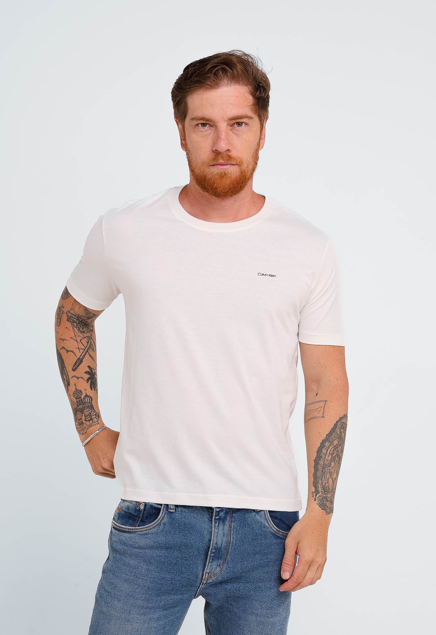 Camiseta Calvin Klein Flamê Logo Peito - Henri Store
