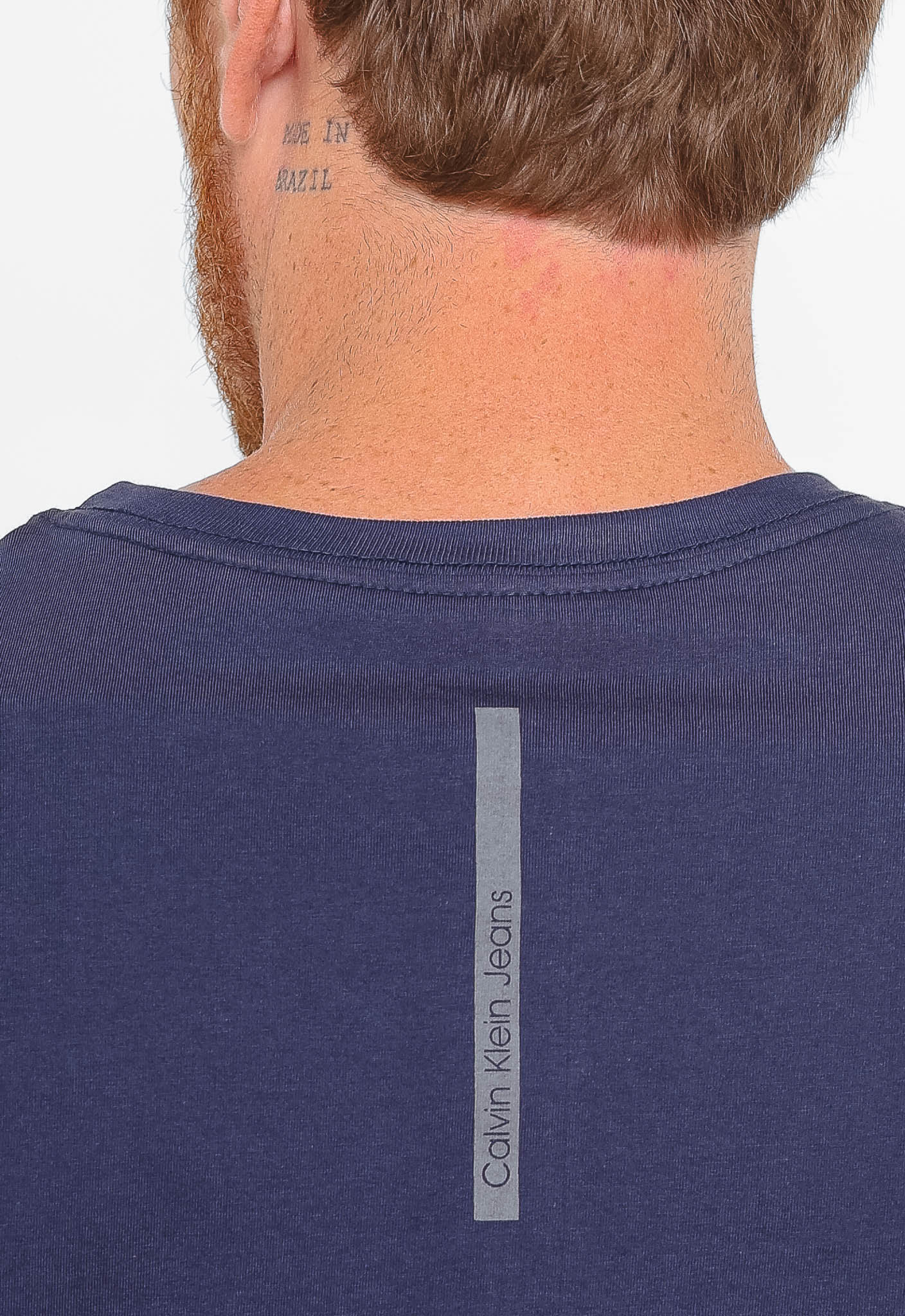 Camiseta Calvin Klein Jeans CK 3D - Henri Store