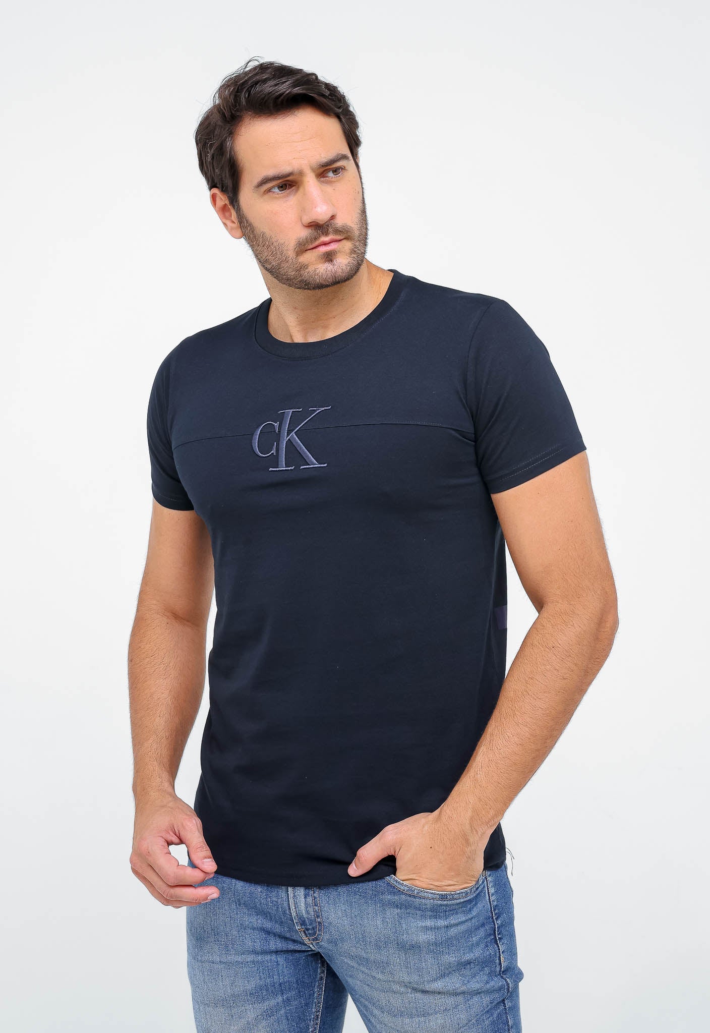 Camiseta Calvin Klein Jeans CK Centro Bordado - Henri Store
