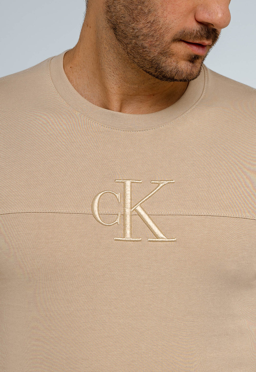 Camiseta Calvin Klein Jeans CK Centro Bordado - Henri Store