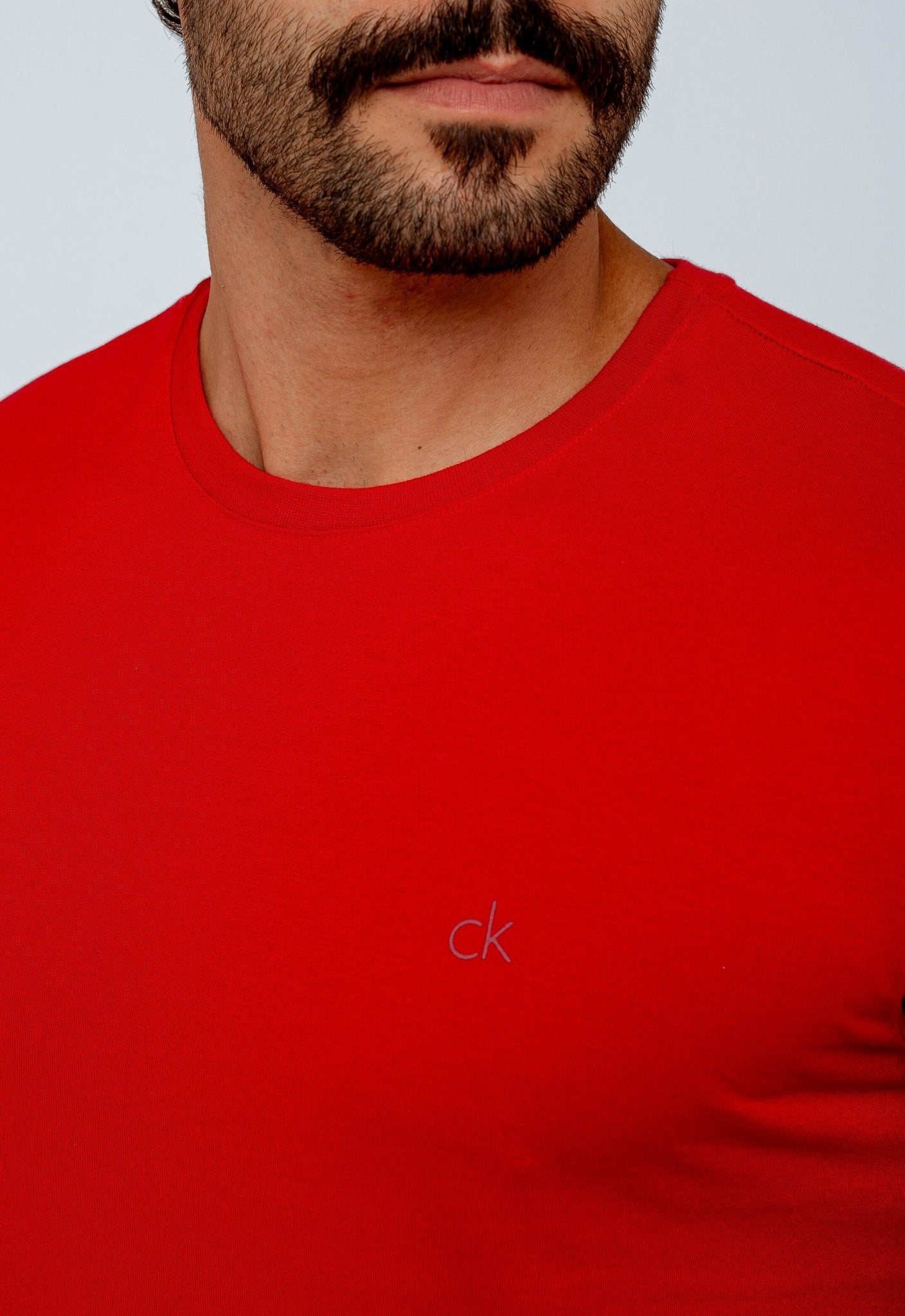 Camiseta Calvin Klein Jeans Ck no Peito - Henri Store
