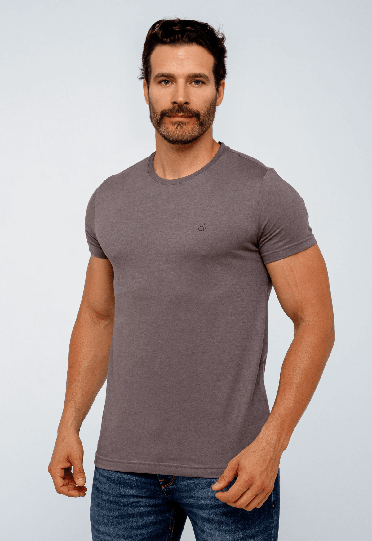 Camiseta Calvin Klein Jeans Ck no Peito - Henri Store