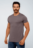 Camiseta Calvin Klein Jeans Ck no Peito - Henri Store