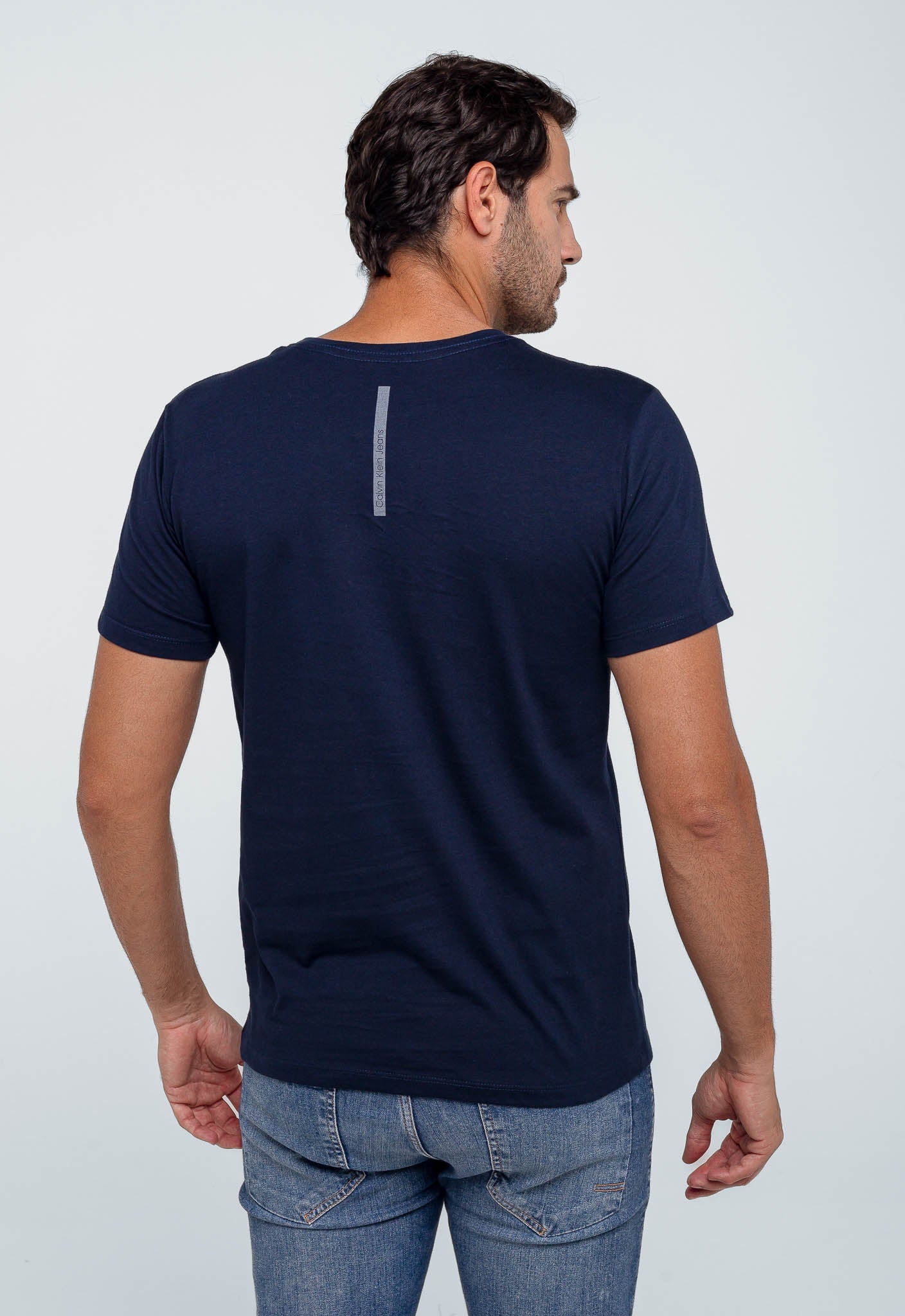 Camiseta Calvin Klein Jeans com Faixa no Peito - Sale - Henri Store