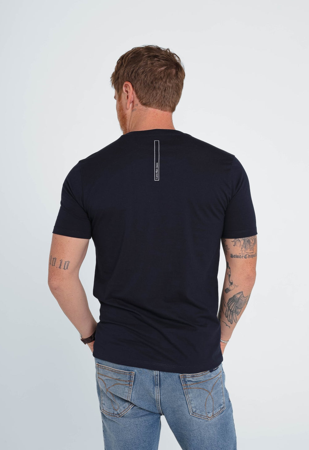 Camiseta Calvin Klein Jeans com Faixa no Peito - Sale - Henri Store