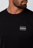 Camiseta Calvin Klein Jeans Dark Square - LIVE - Henri Store