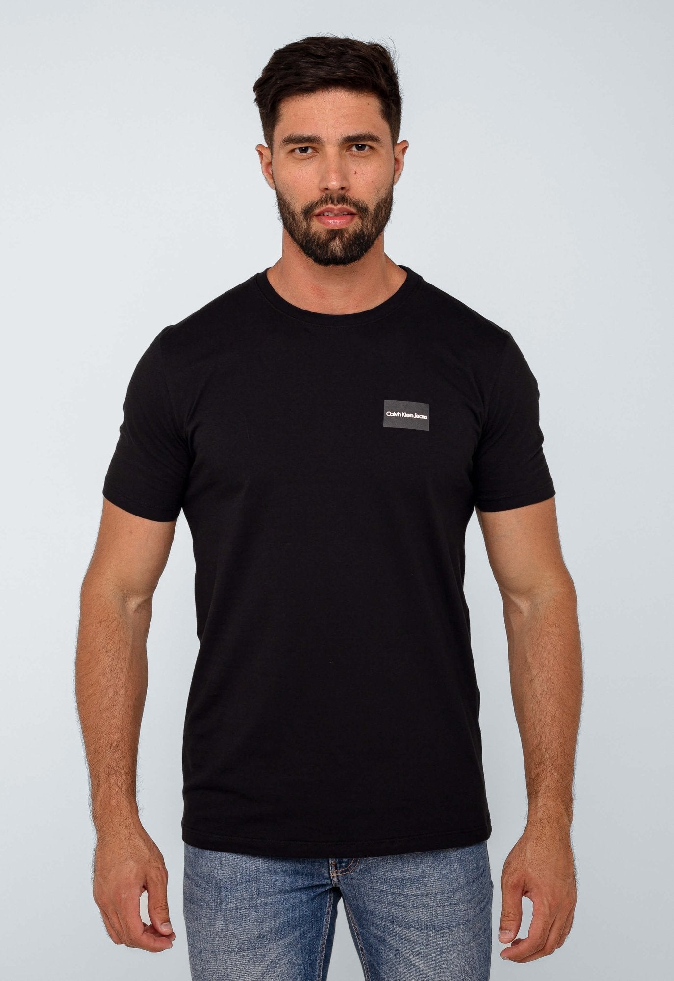 Camiseta Calvin Klein Jeans Dark Square - LIVE - Henri Store