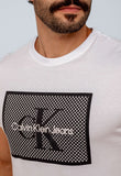 Camiseta Calvin Klein Jeans Estampa Central - Henri Store
