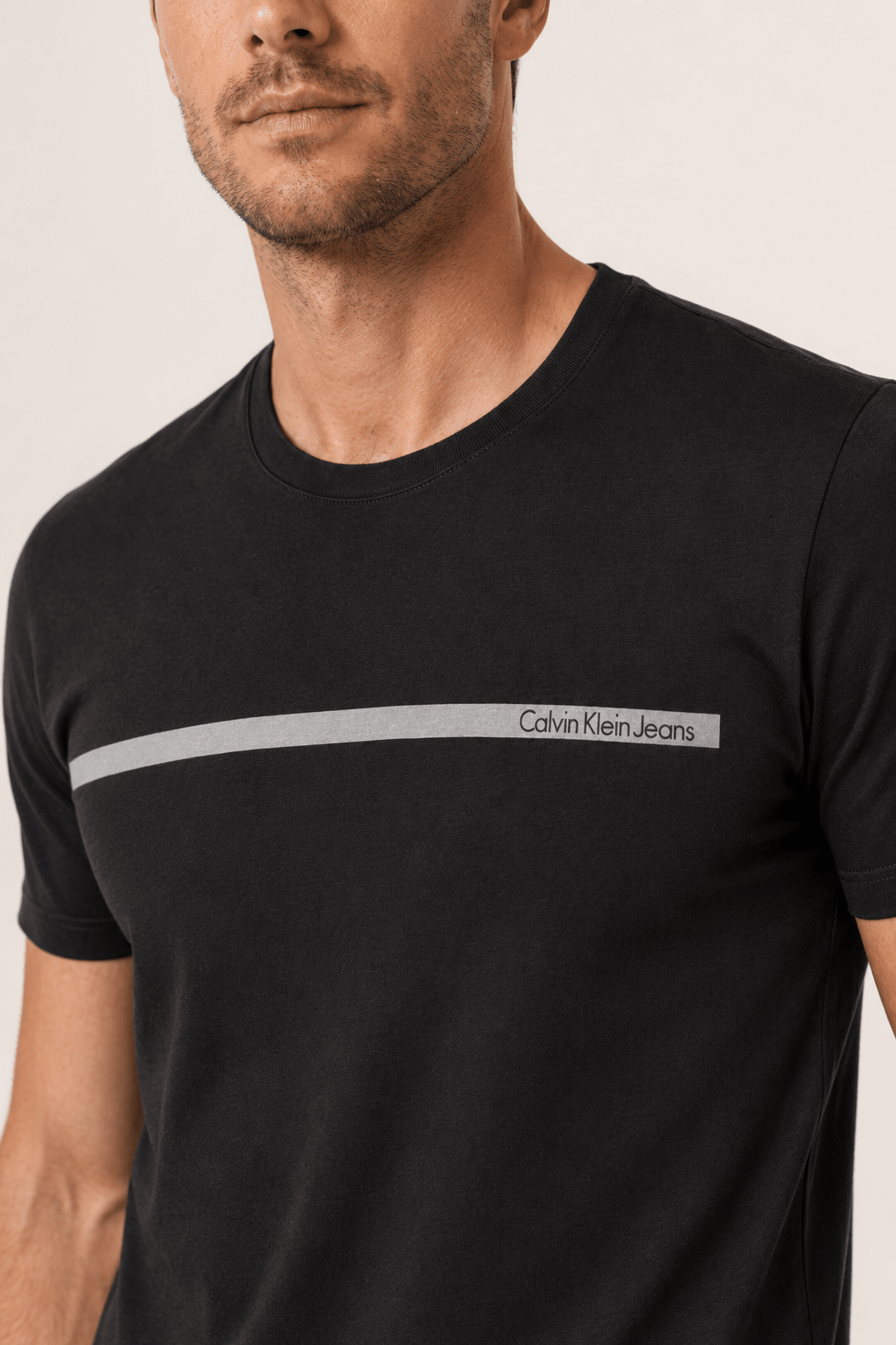 Camiseta Calvin Klein Jeans Faixa Peito - Henri Store