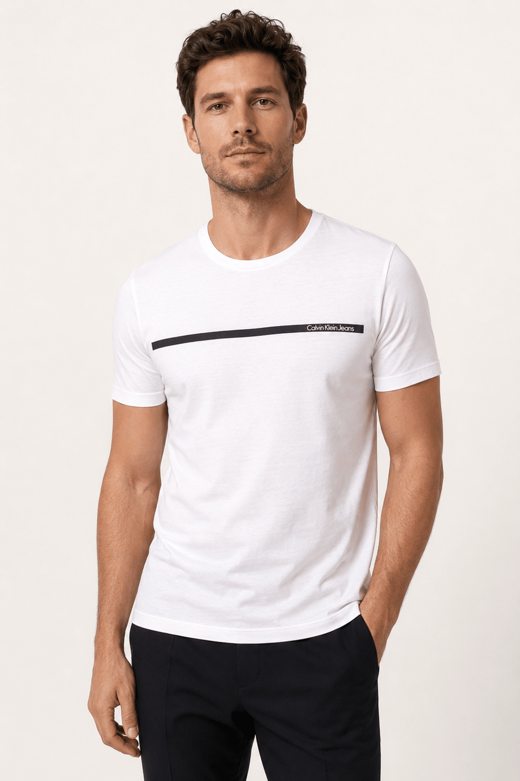Camiseta Calvin Klein Jeans Faixa Peito - Henri Store