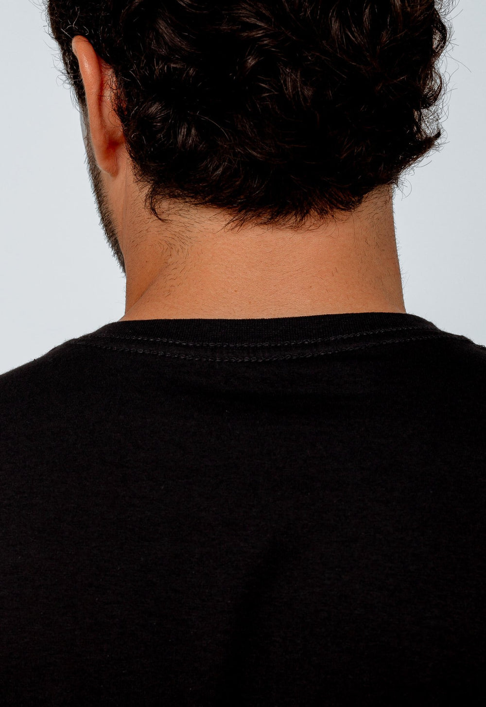 Camiseta Calvin Klein Jeans Lisa Bottom Front - Henri Store