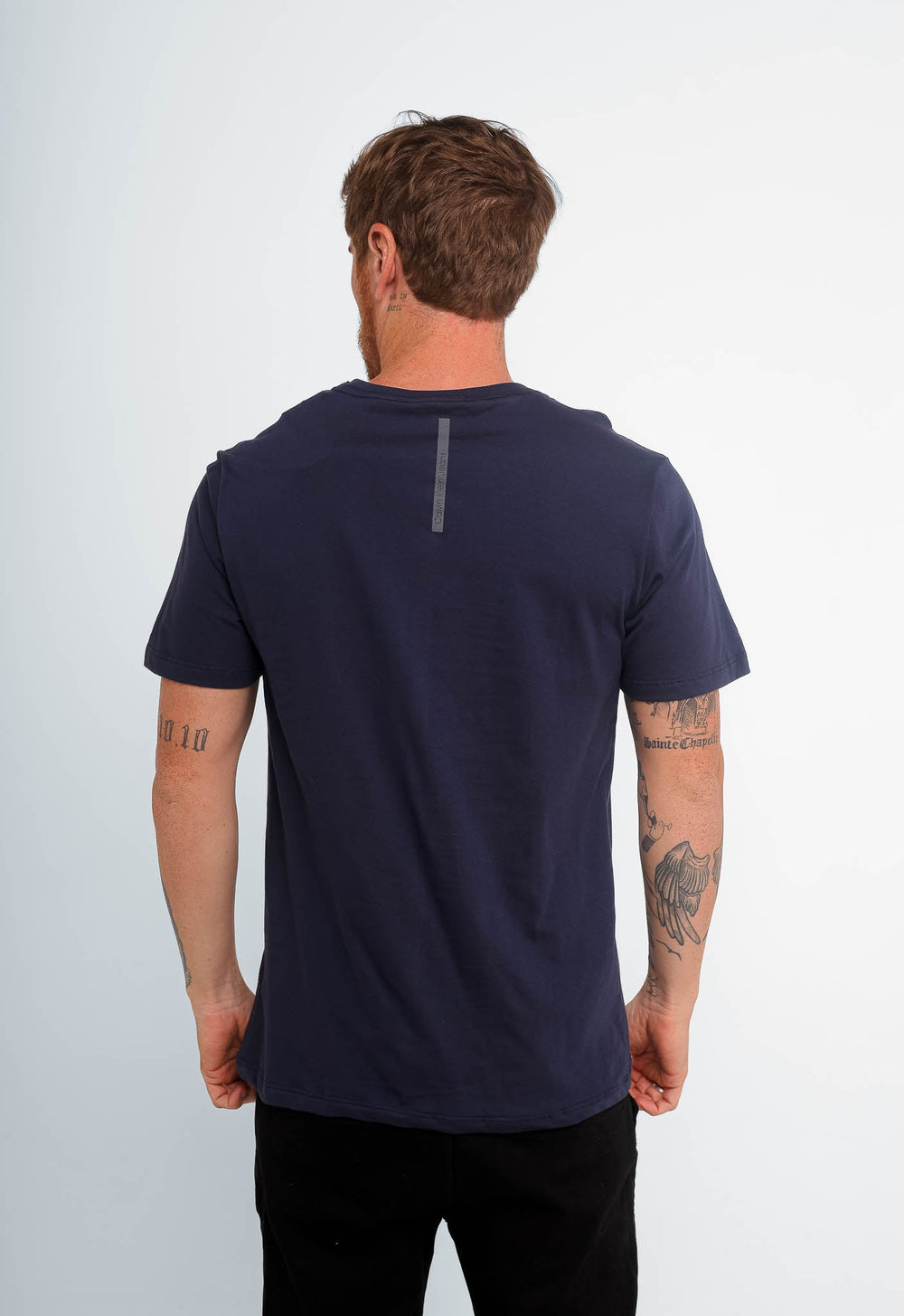 Camiseta Calvin Klein Jeans Logo Center - LIVE - Henri Store