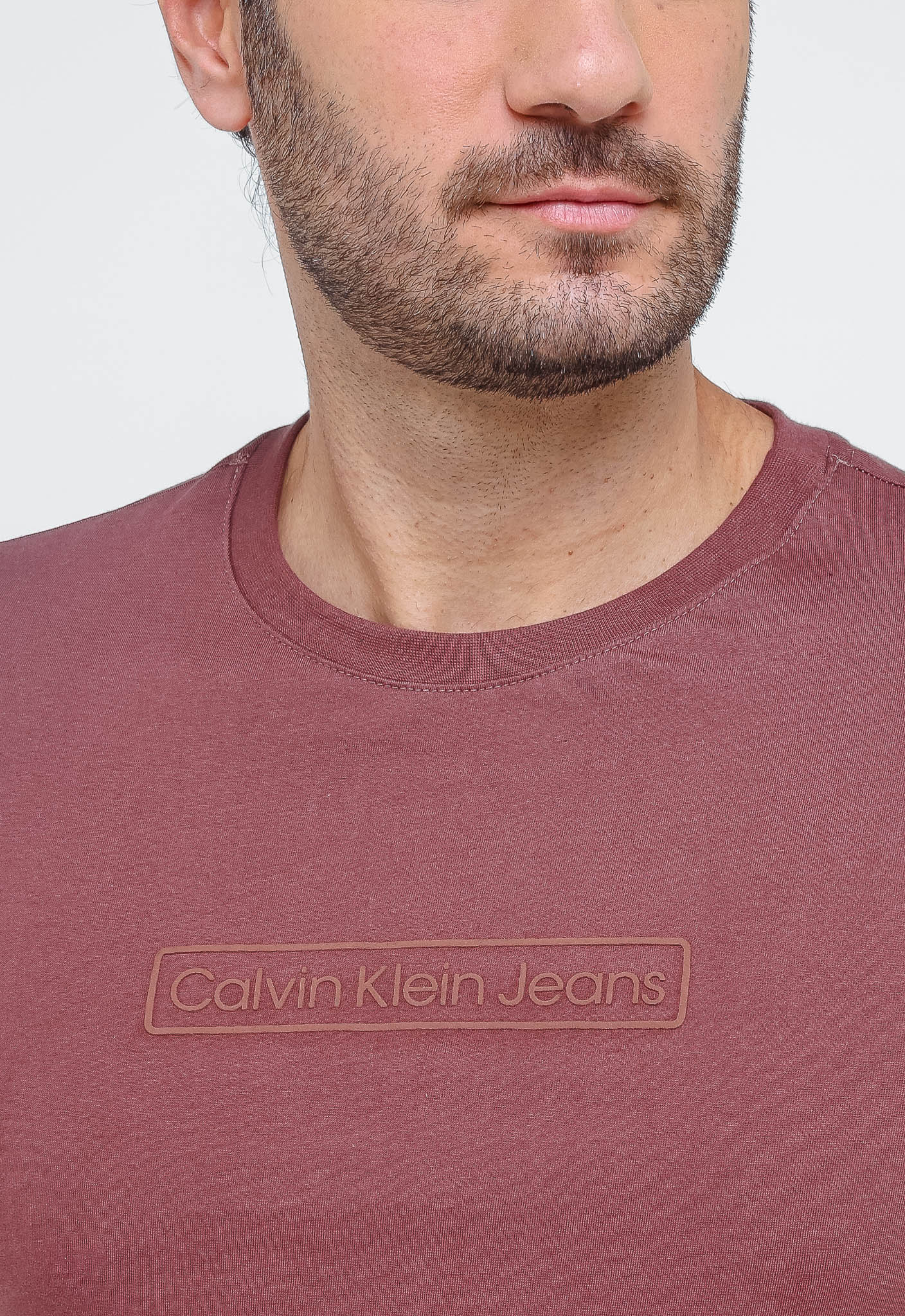 Camiseta Calvin Klein Jeans Logo Central Alto Relevo - Henri Store