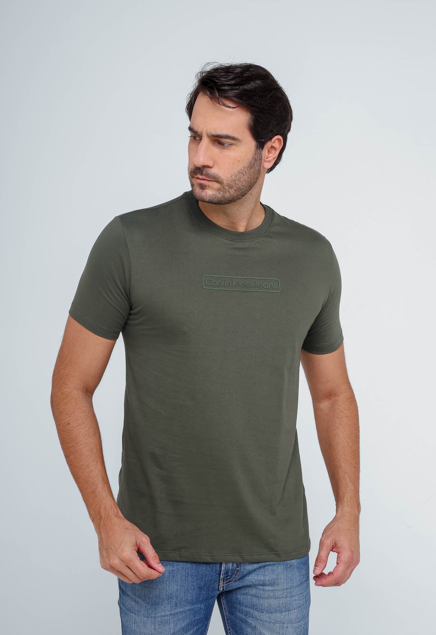 Camiseta Calvin Klein Jeans Logo Central Alto Relevo - Henri Store