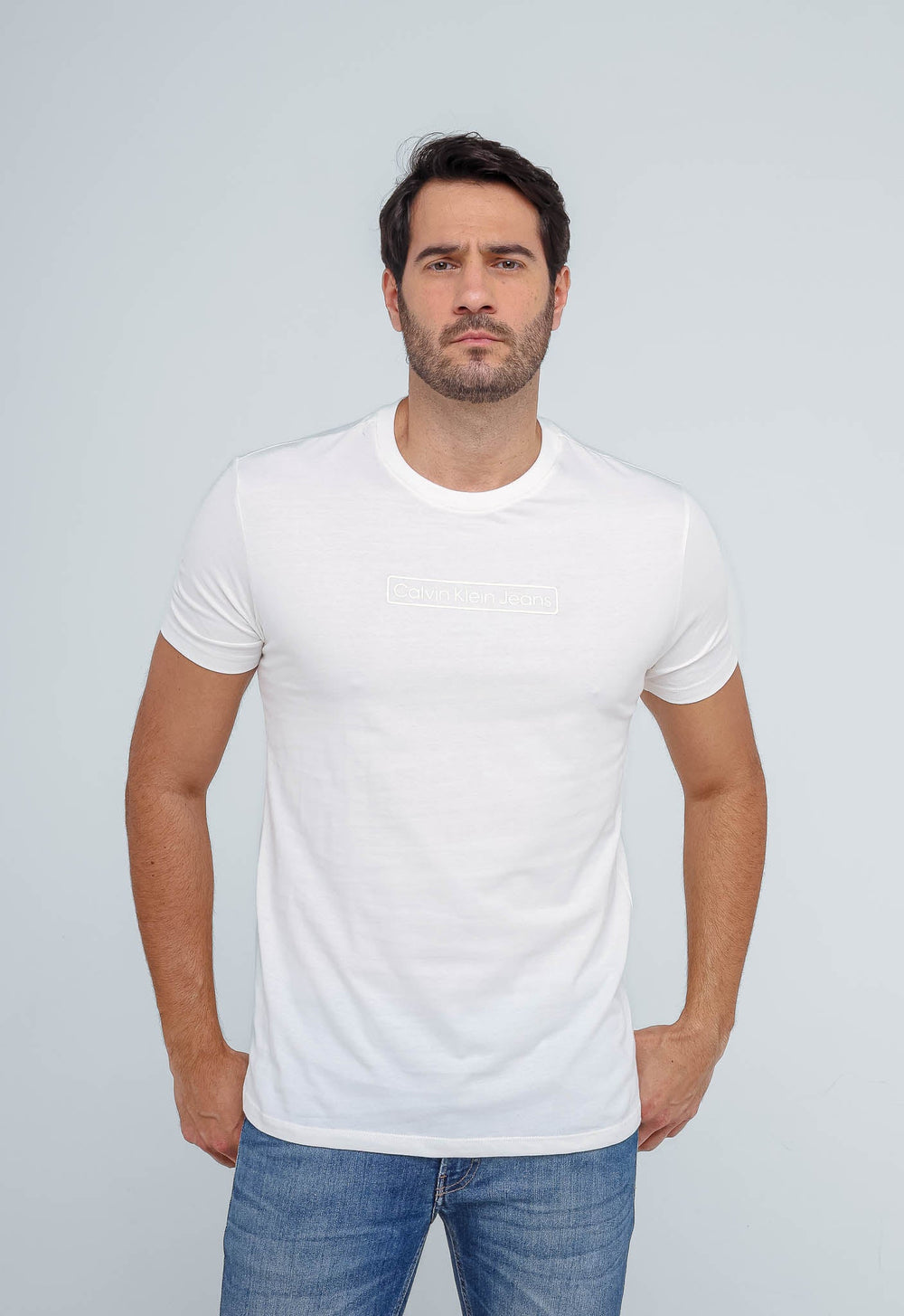 Camiseta Calvin Klein Jeans Logo Central Alto Relevo - Henri Store