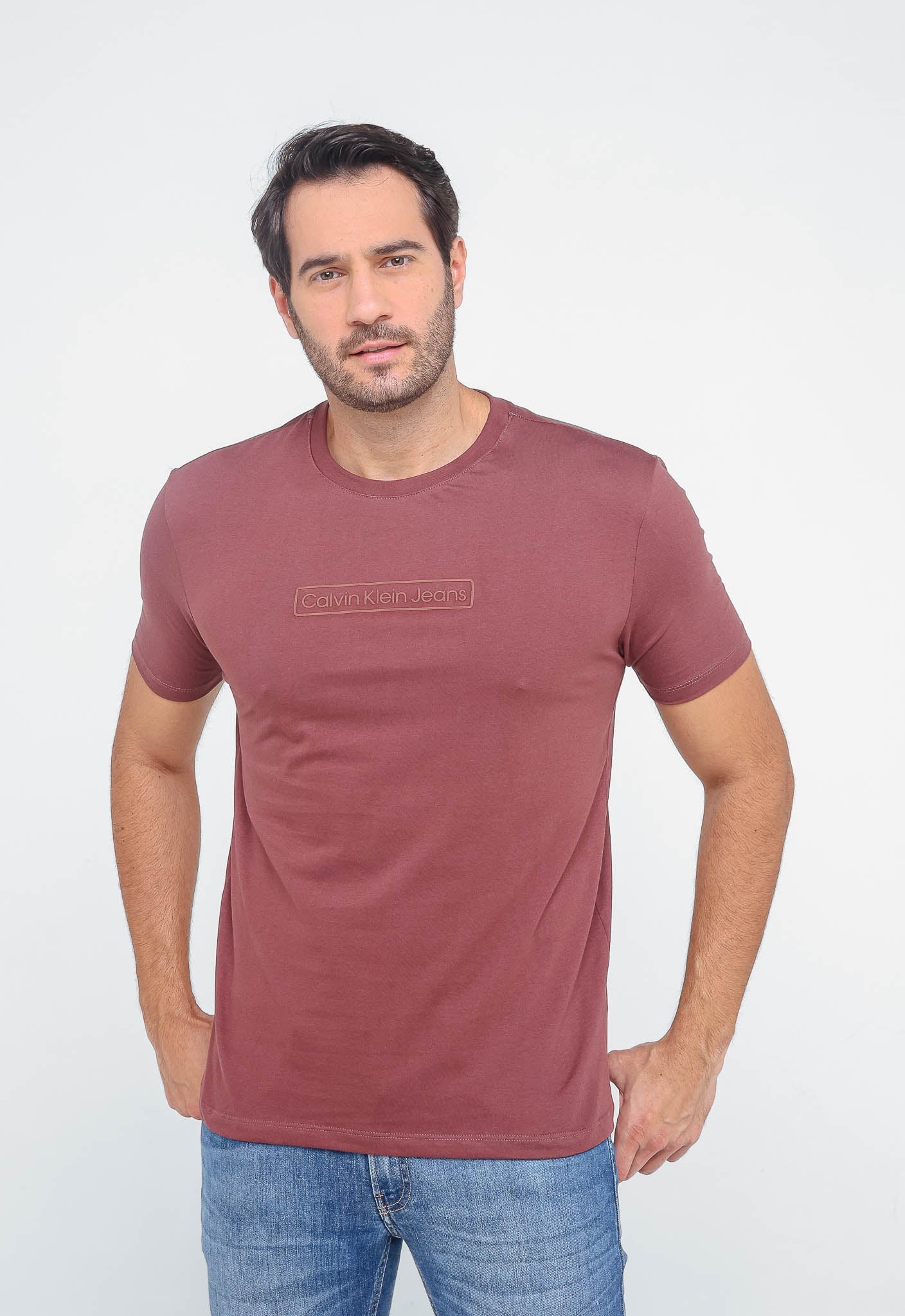 Camiseta Calvin Klein Jeans Logo Central Alto Relevo - Henri Store