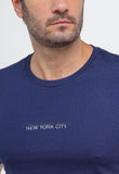 Camiseta Calvin Klein Jeans Logo Central New York - Sale -LIVE - Henri Store