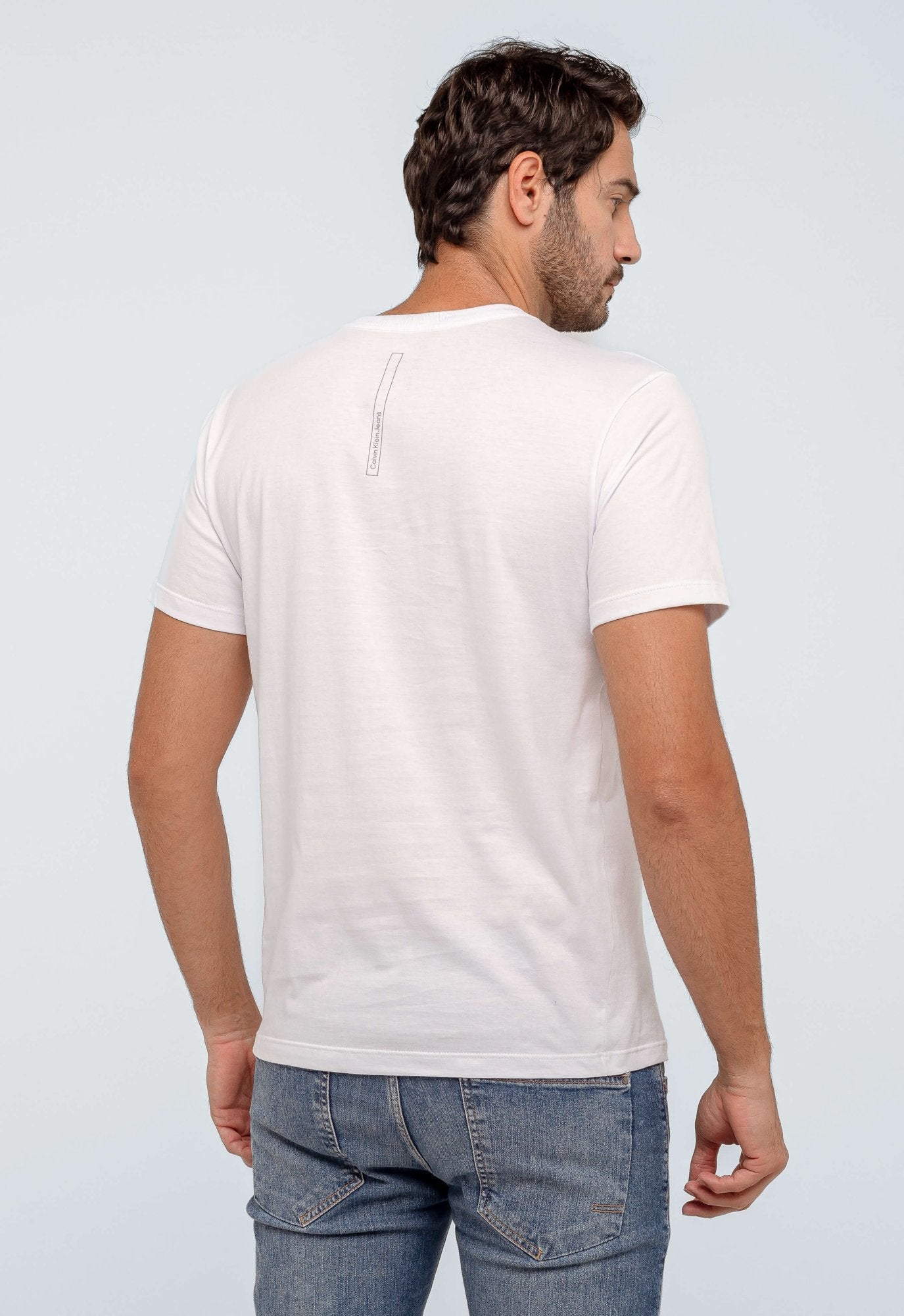Camiseta Calvin Klein Jeans Logo Central New York - Sale -LIVE - Henri Store