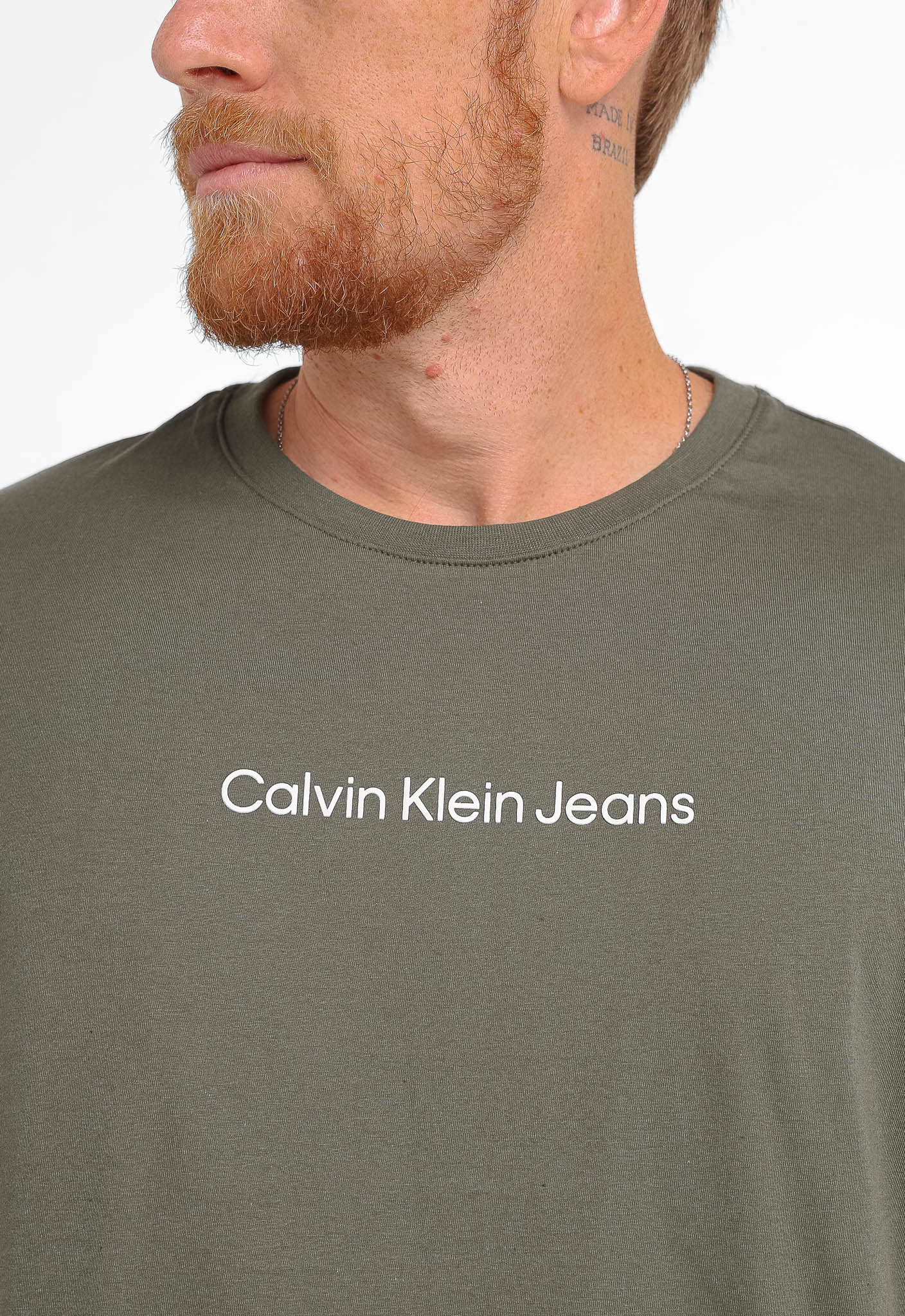 Camiseta Calvin Klein Jeans Logo Central - Sale - Henri Store