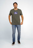 Camiseta Calvin Klein Jeans Logo Central - Sale - Henri Store