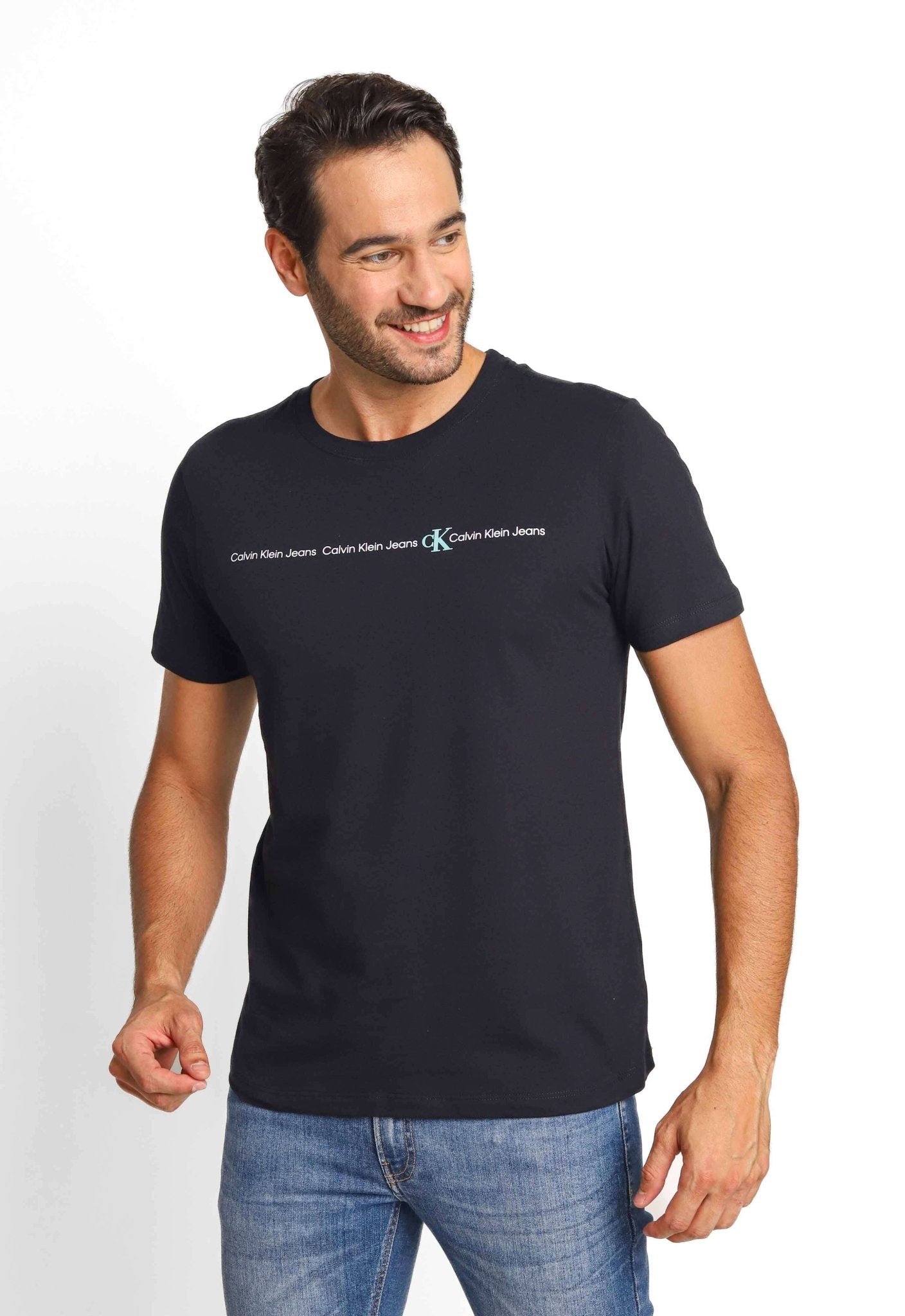 Camiseta Calvin Klein Jeans Logo Central- Sale - Henri Store