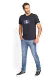 Camiseta Calvin Klein Jeans Logo Central - Sale - Henri Store