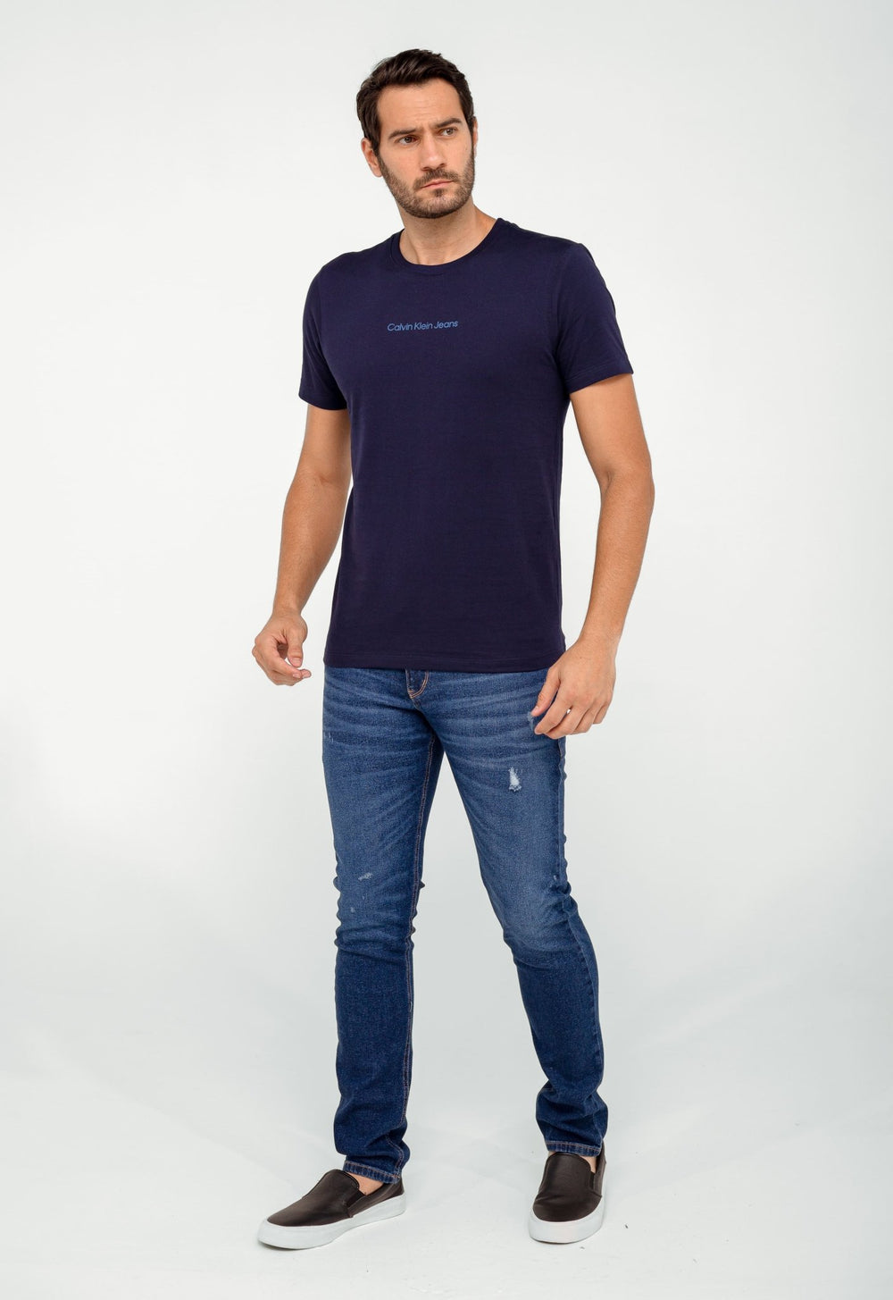 Camiseta Calvin Klein Jeans Logo Central - Sale - Henri Store