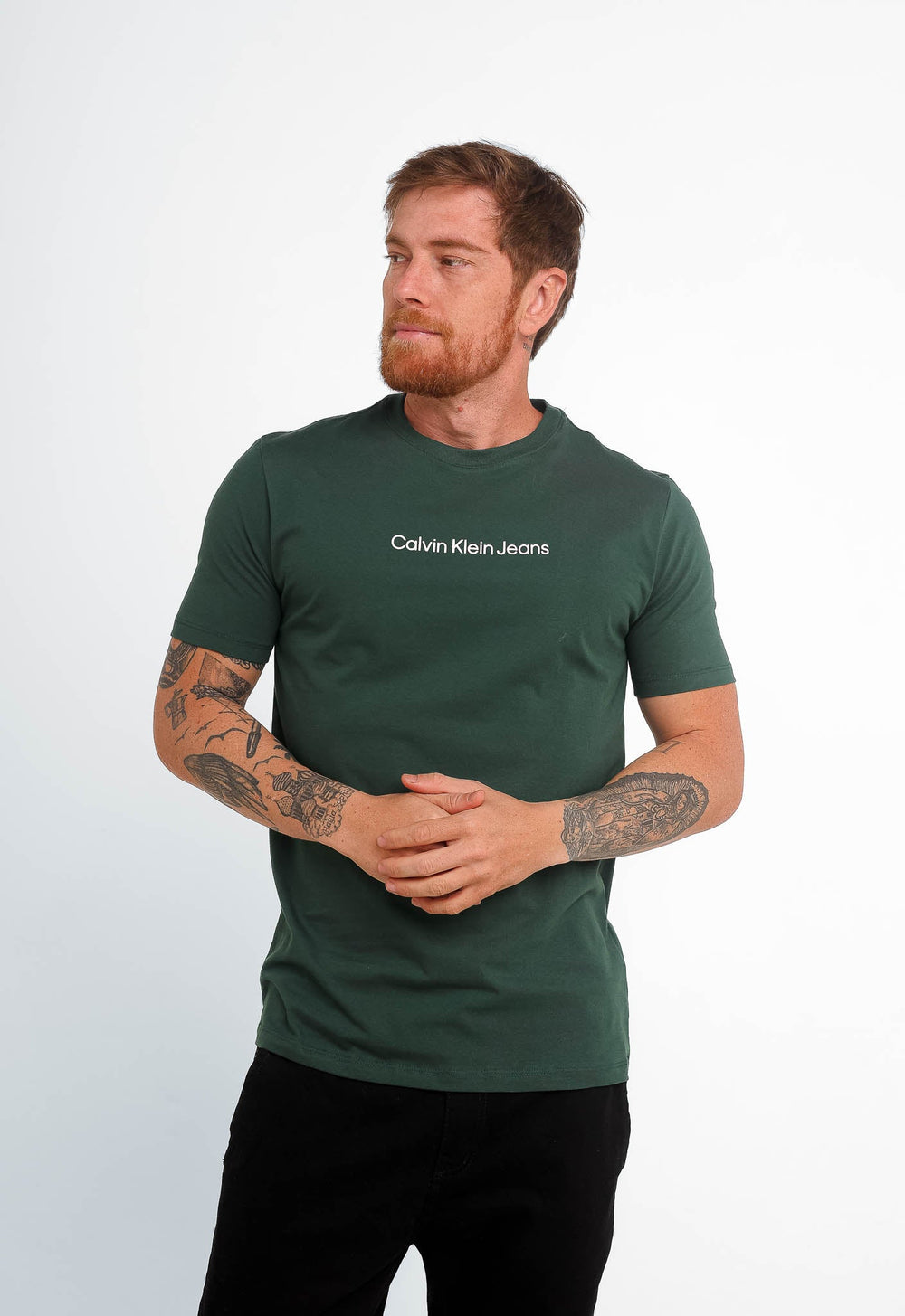 Camiseta Calvin Klein Jeans Logo Central - Sale - Henri Store