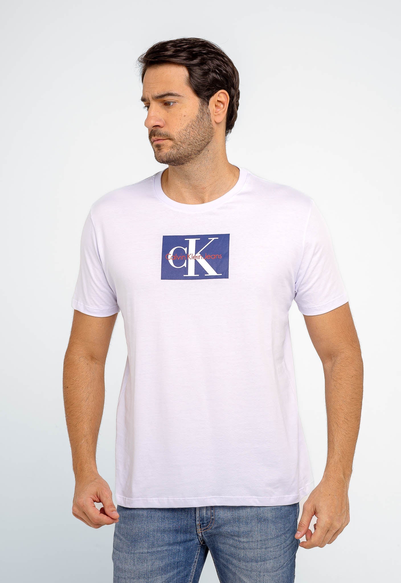 Camiseta Calvin Klein Jeans Logo Central - Sale - Henri Store